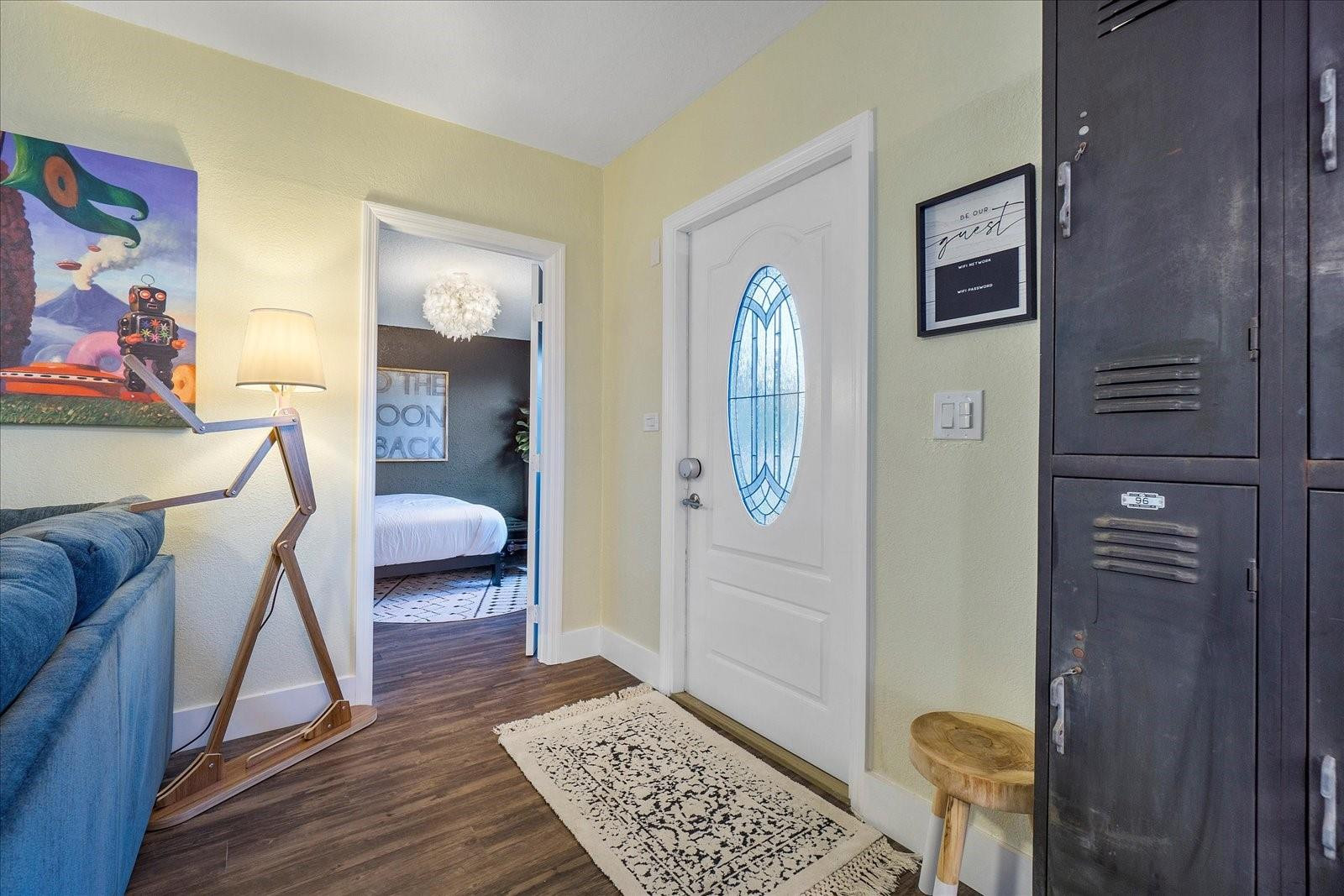 4351 NE 15th Ter
