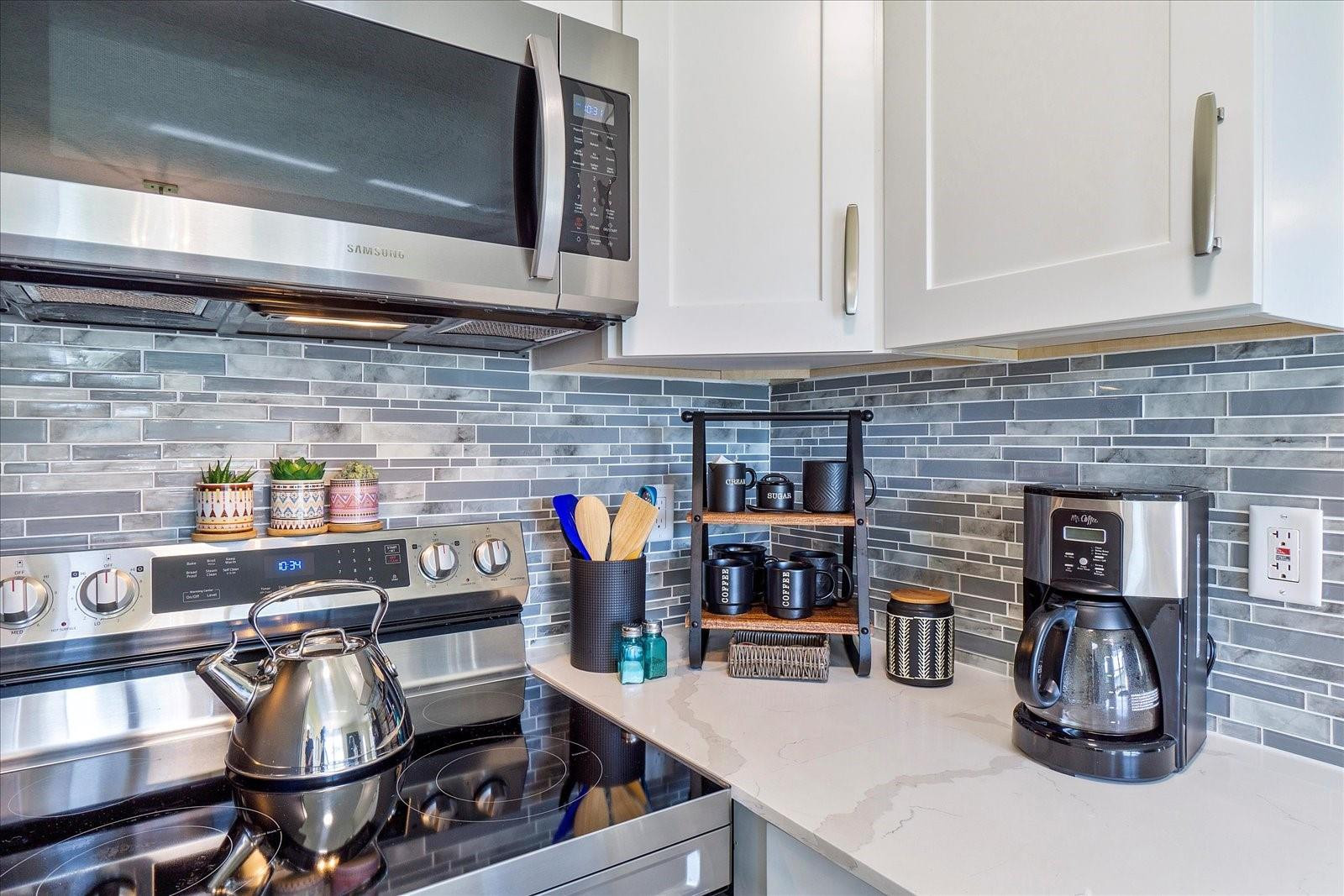 4351 NE 15th Ter