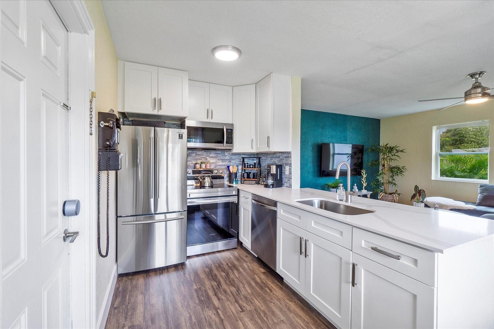 4351 NE 15th Ter
