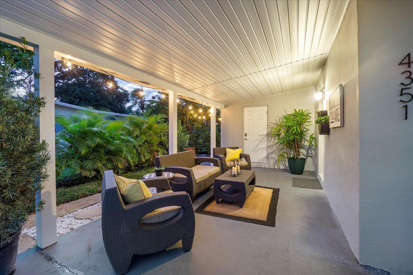 4351 NE 15th Ter