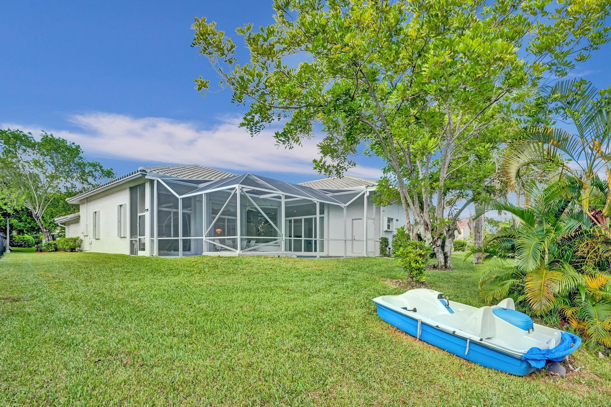 4863 Kensington Cir