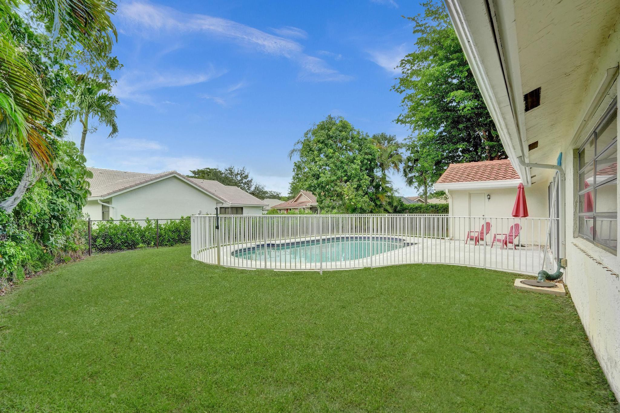 4961 NW 85th Rd