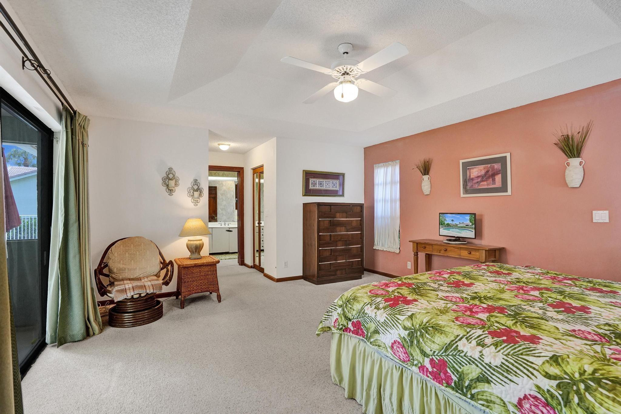 4961 NW 85th Rd