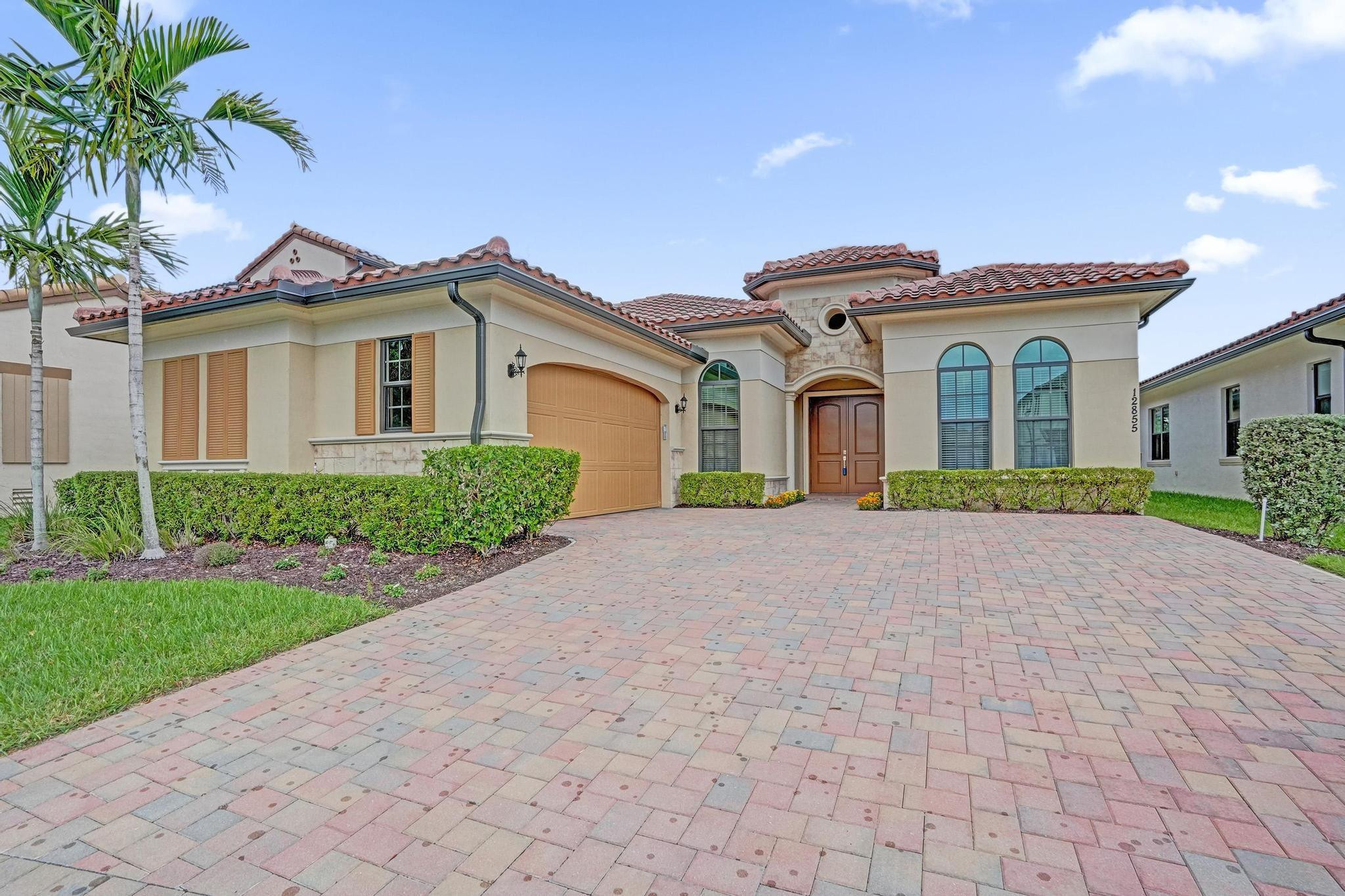 12855 Bayside Ct
