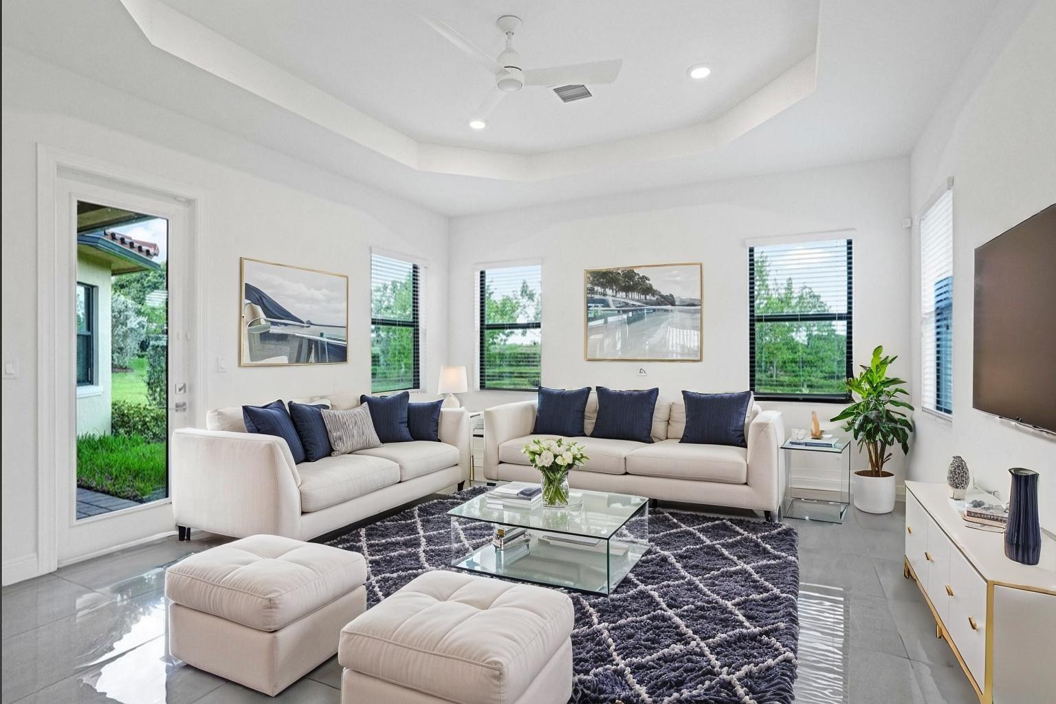 12855 Bayside Ct