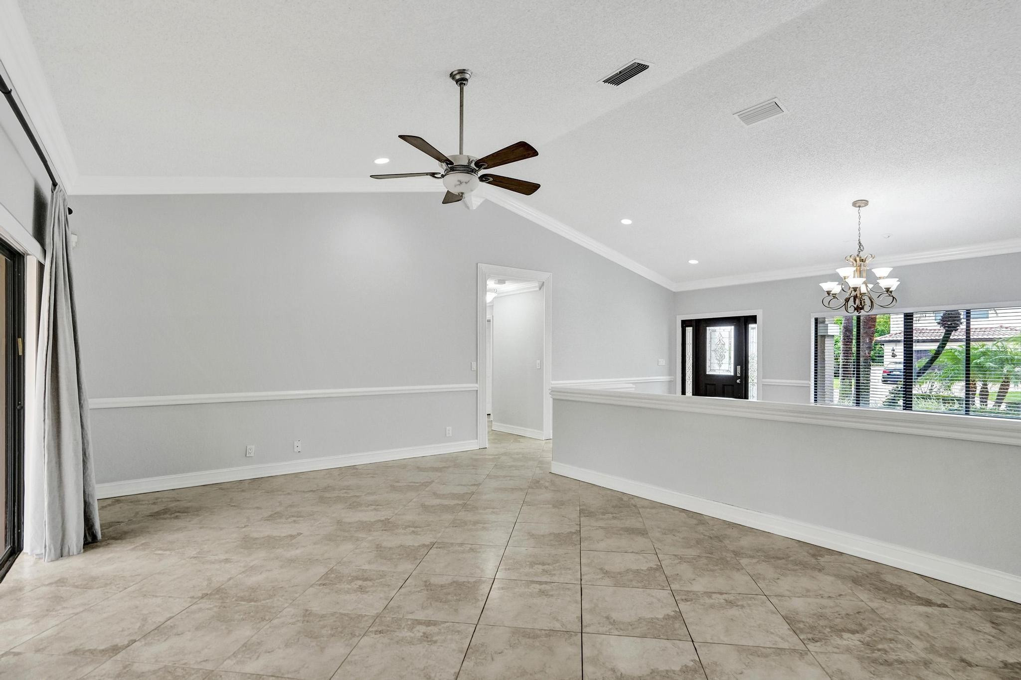 5426 NW 61st Ave
