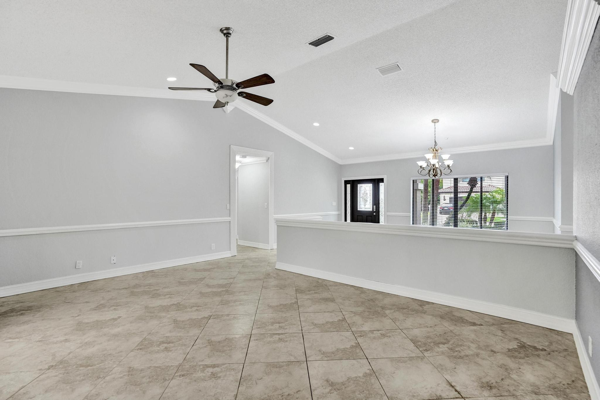 5426 NW 61st Ave
