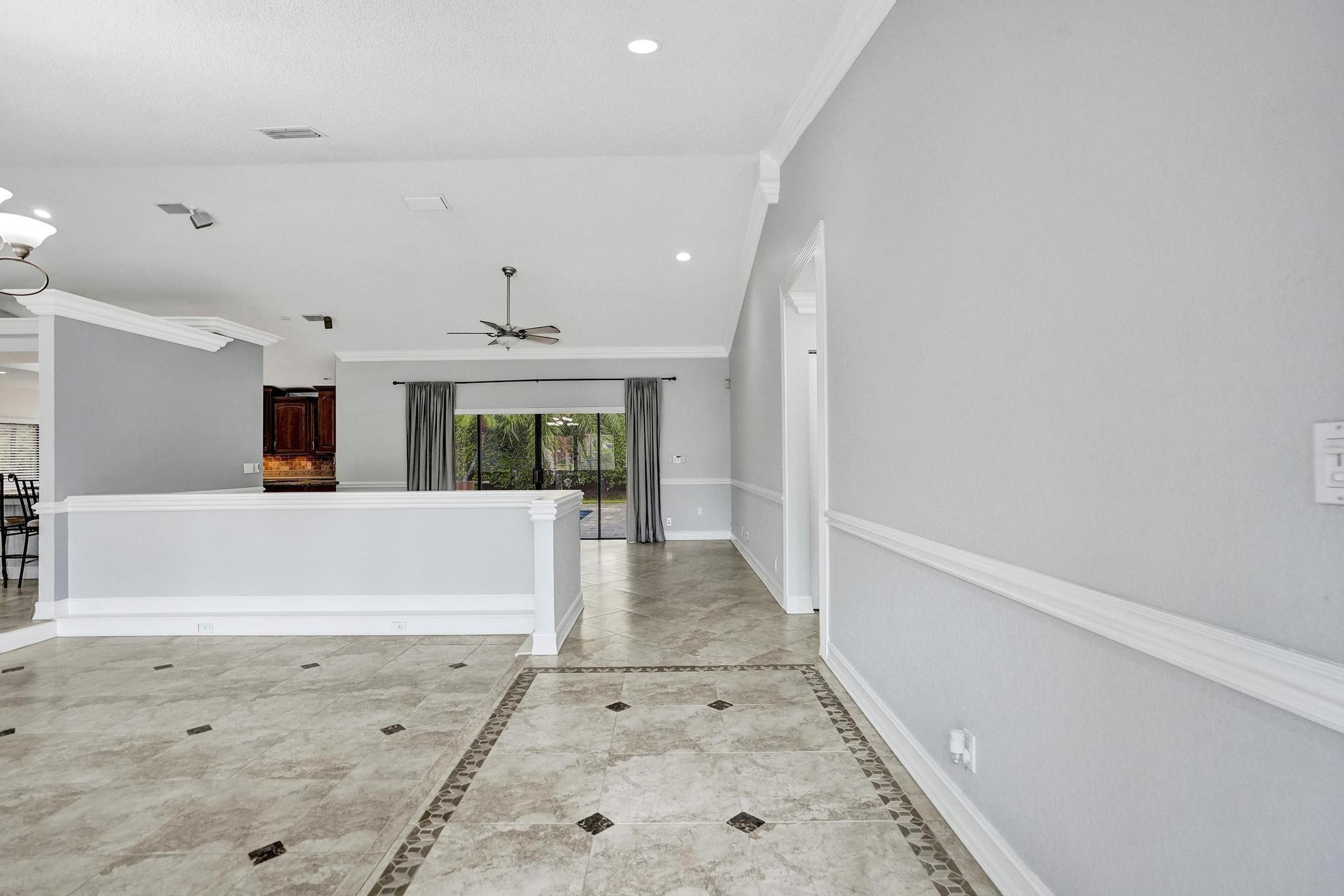5426 NW 61st Ave