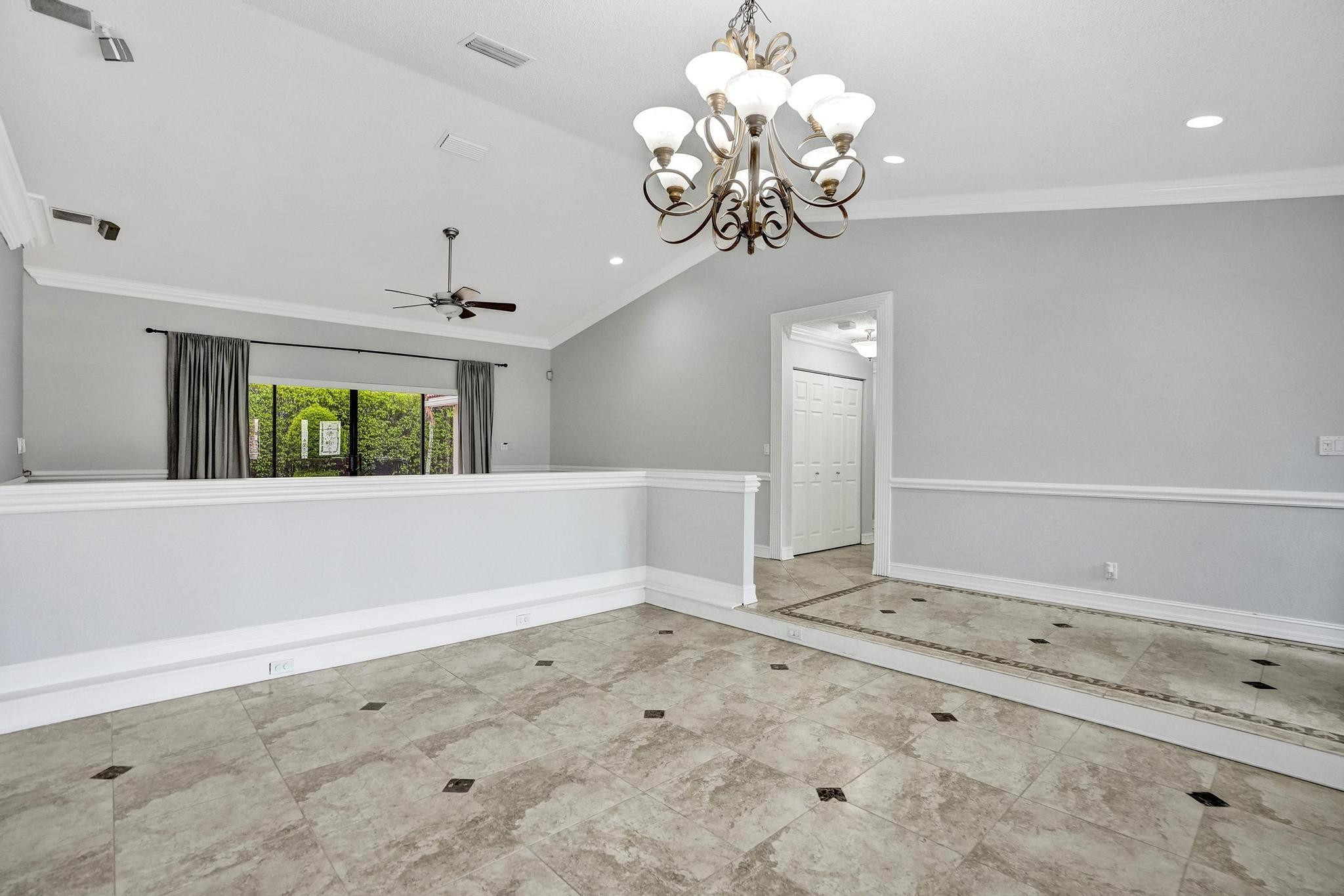 5426 NW 61st Ave