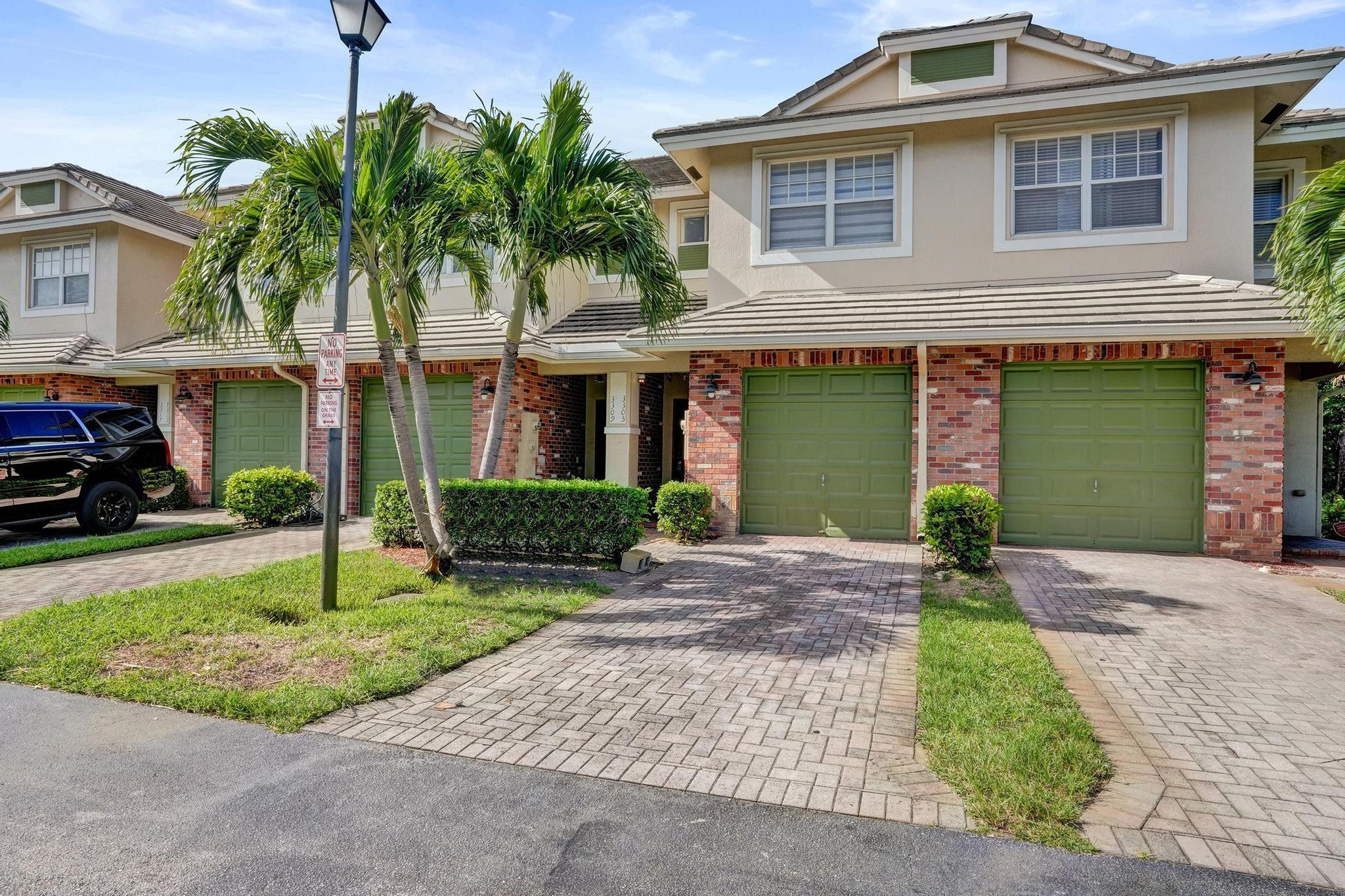 3305 NW 29th Ct