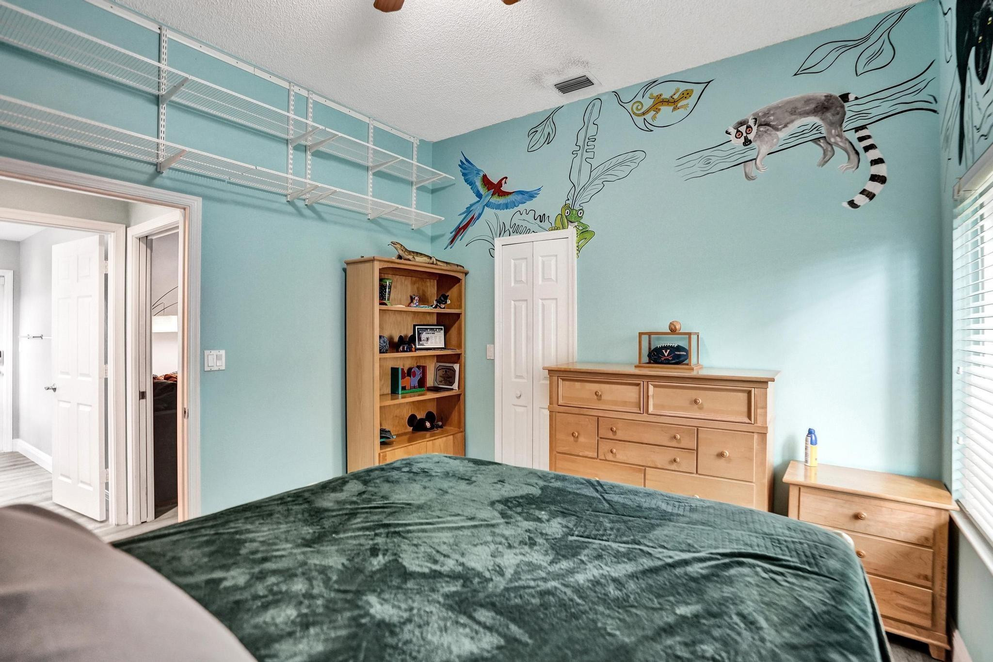 4942 NW 107th Ave