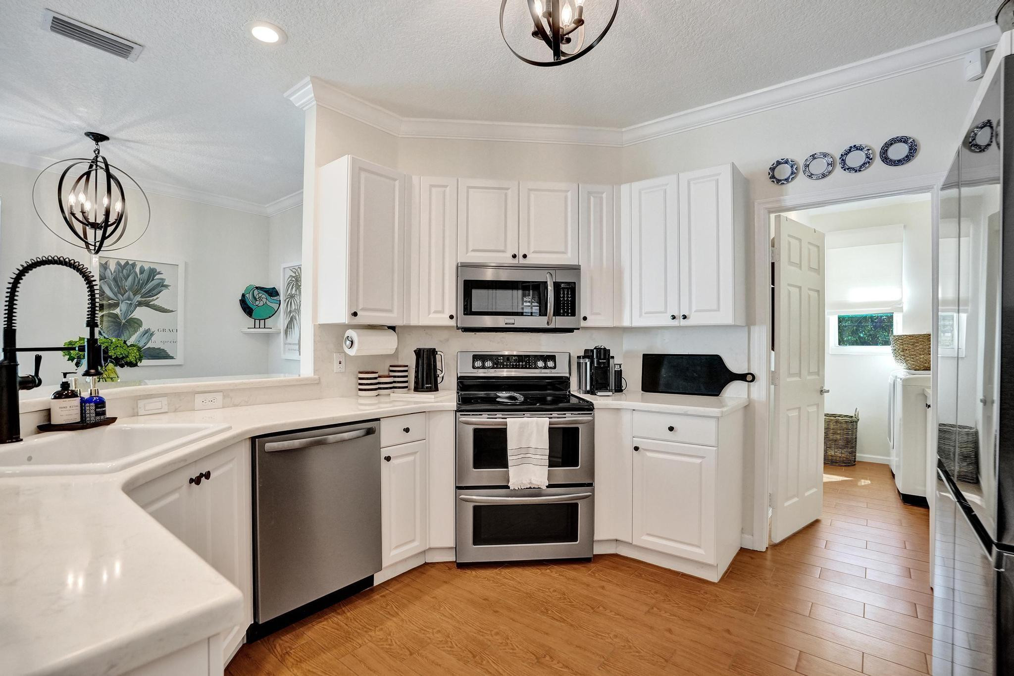 5241 NW 106th Dr