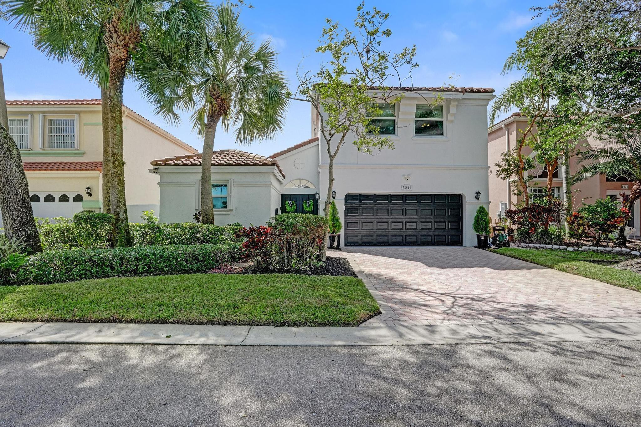5241 NW 106th Dr