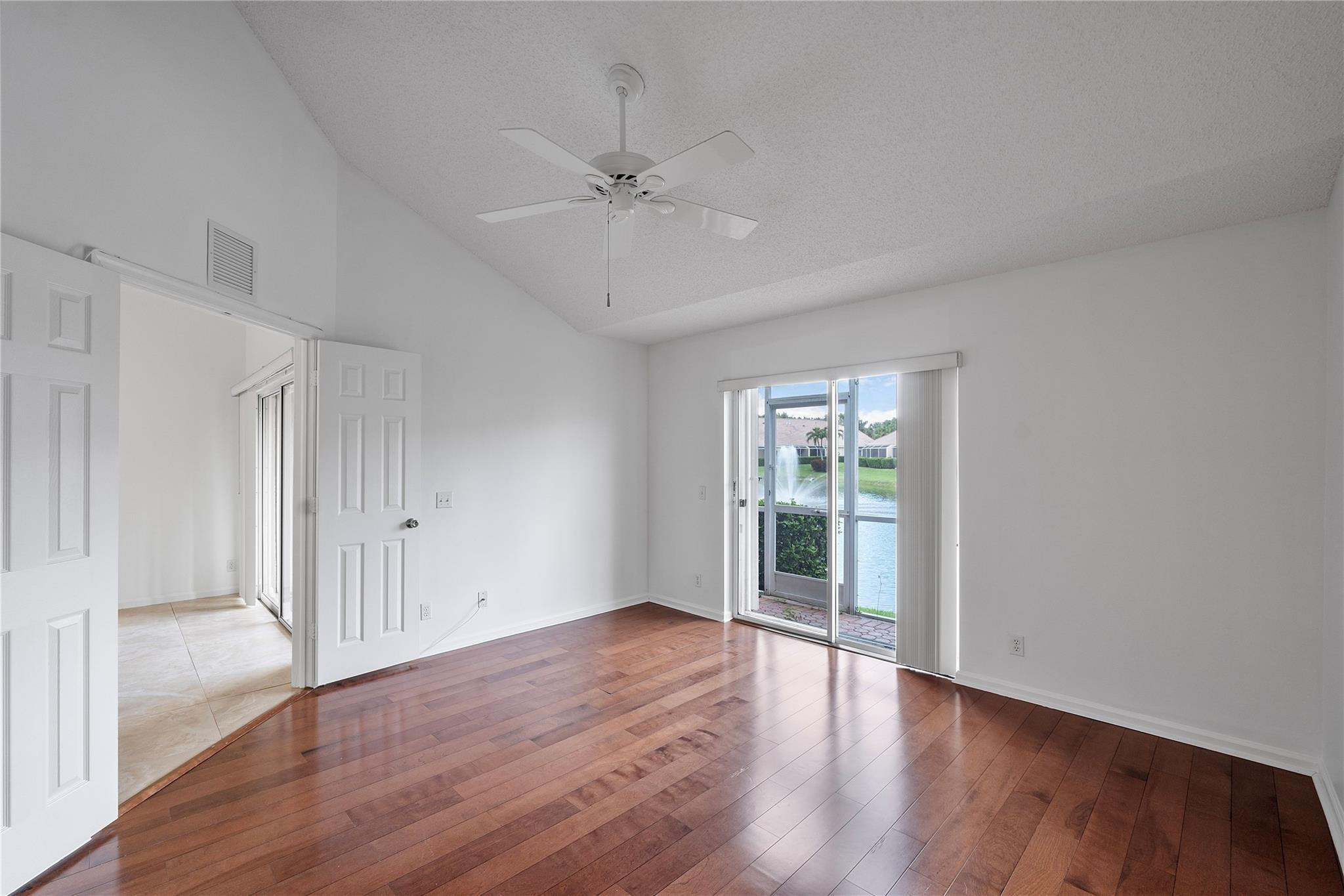 7342 NW 62nd Ter