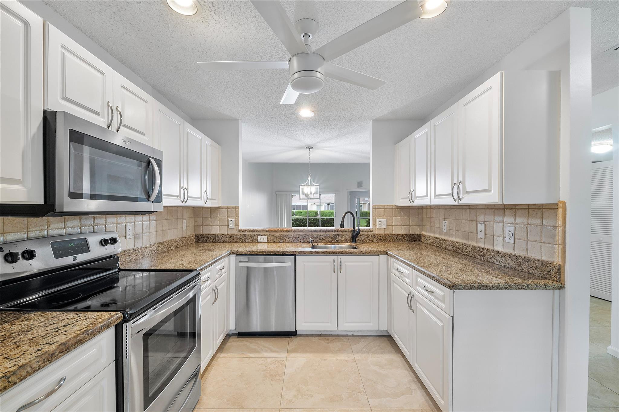 7342 NW 62nd Ter
