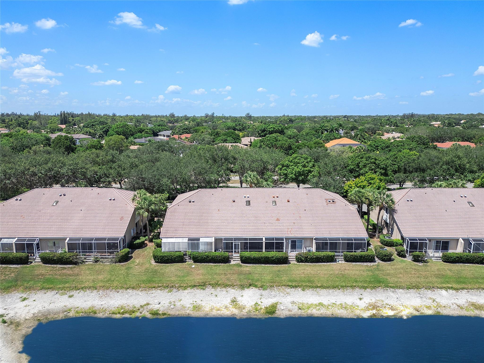 7342 NW 62nd Ter