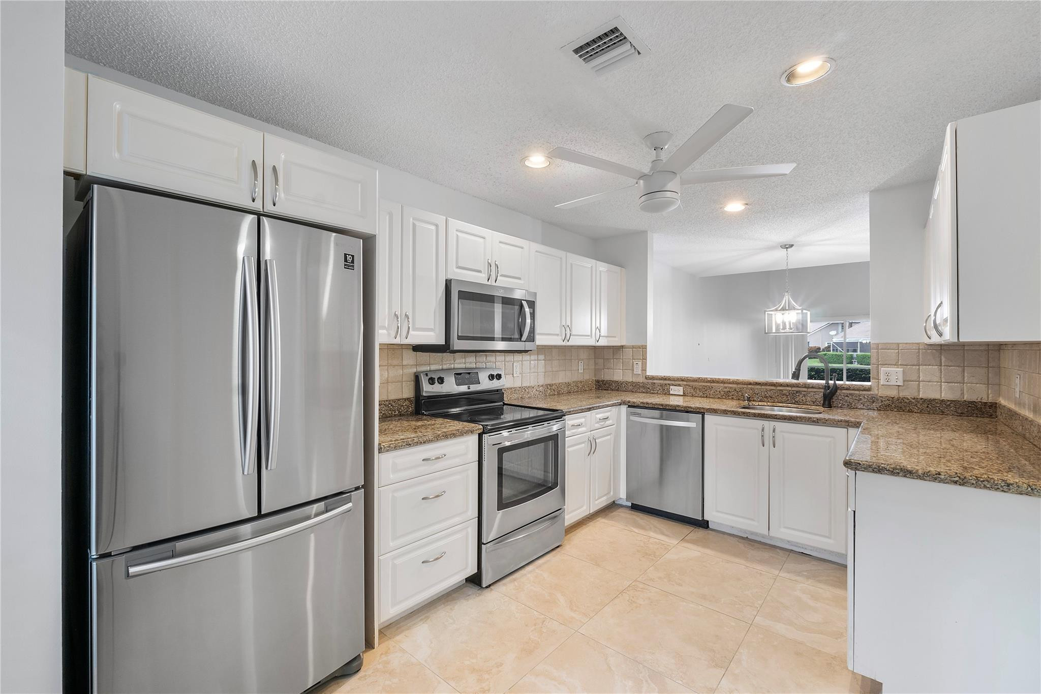 7342 NW 62nd Ter