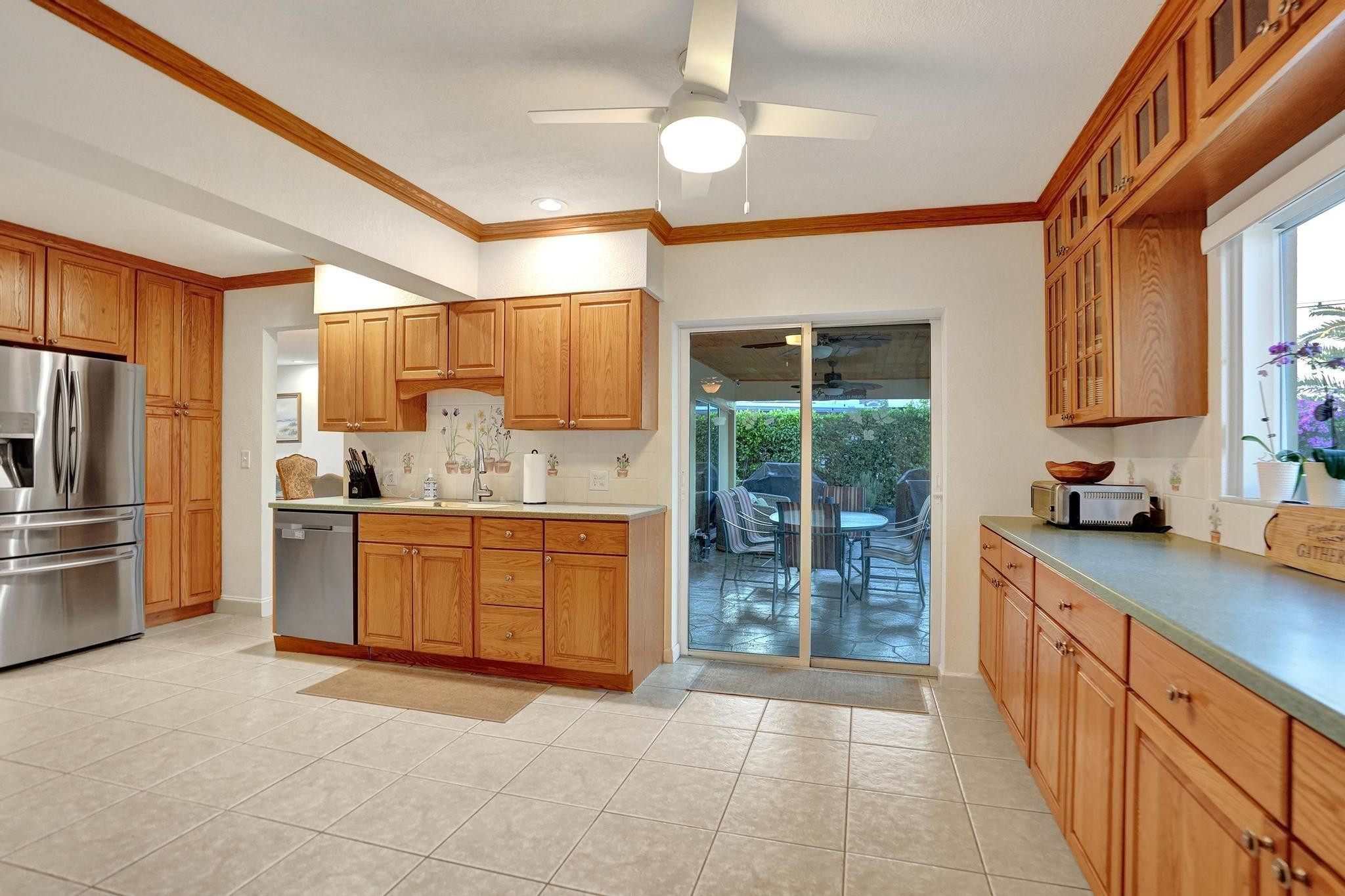 12131 NW 32nd Ct