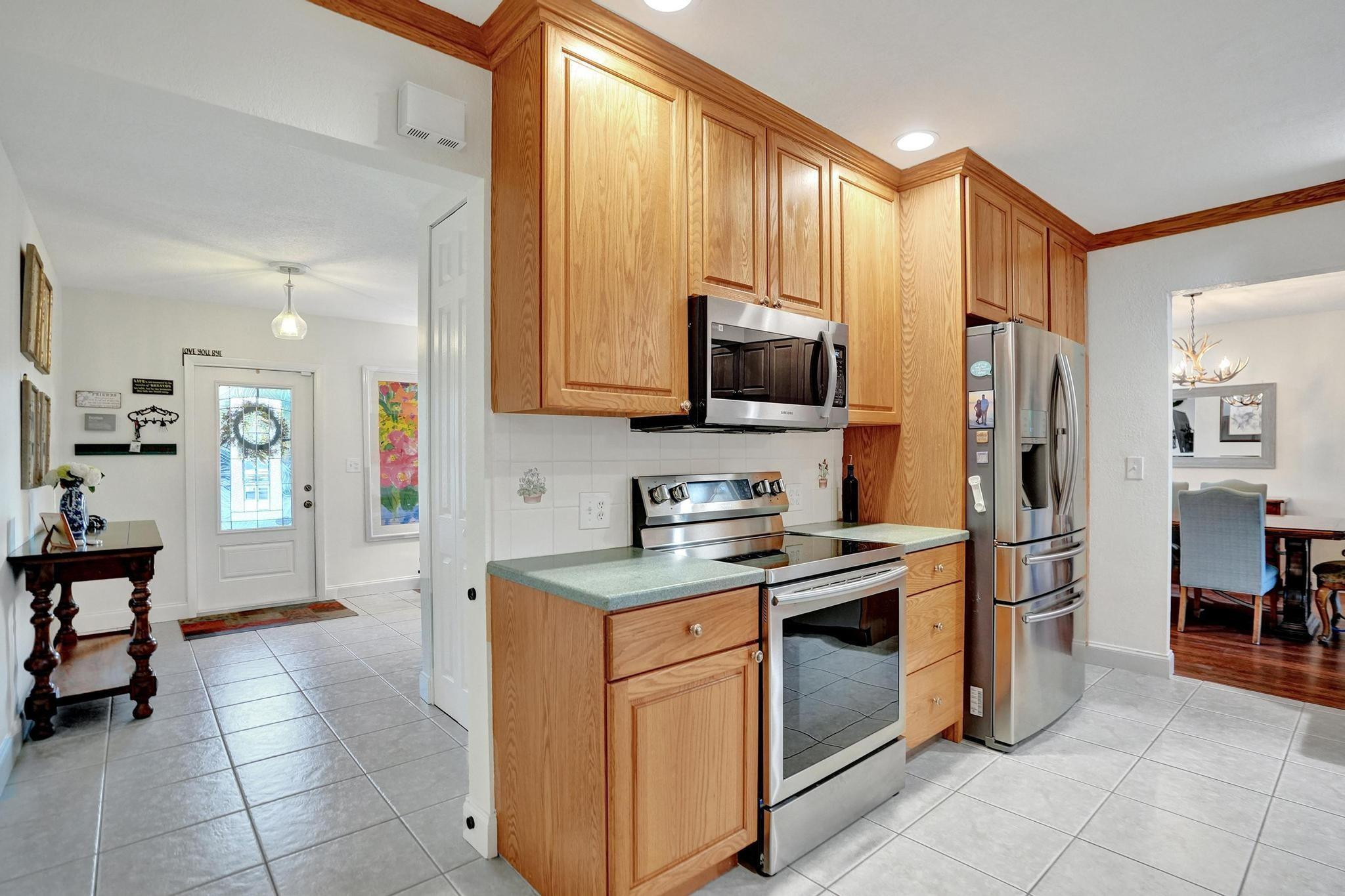 12131 NW 32nd Ct