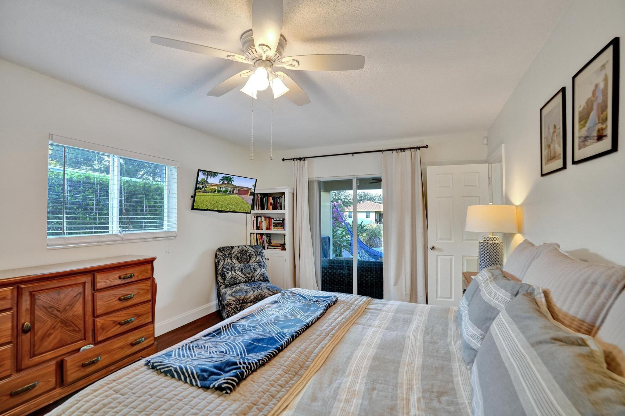 12131 NW 32nd Ct