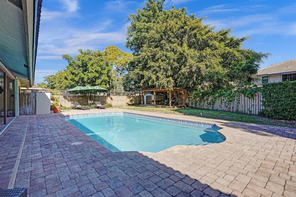 9924 NW 3rd Place, Coral Springs