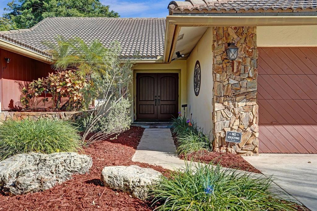 9924 NW 3rd Place, Coral Springs