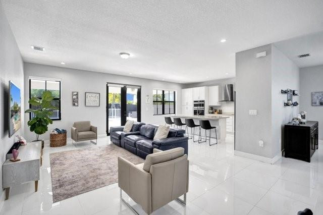 14486 SW 17th Street