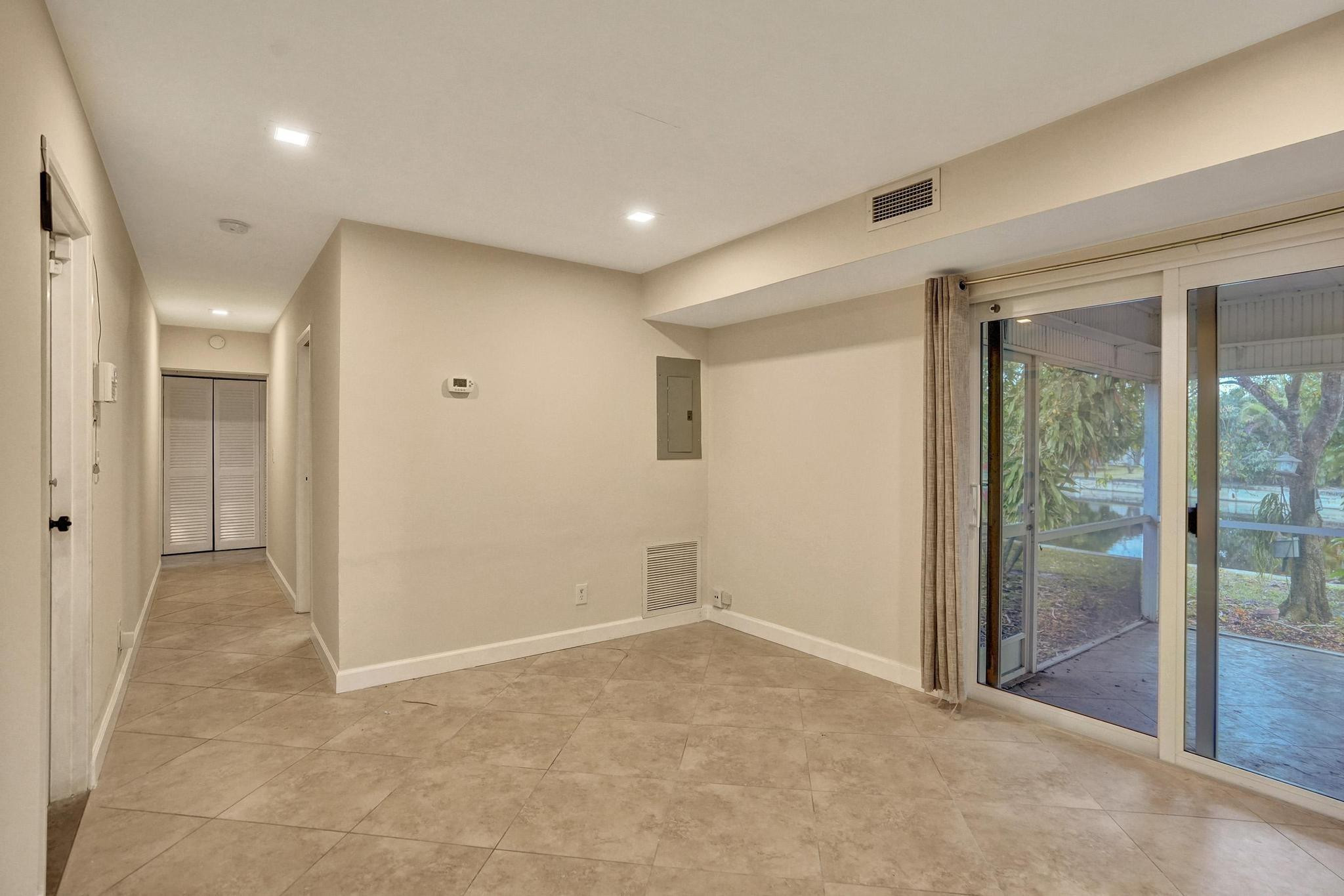 7018 NW 64th Street