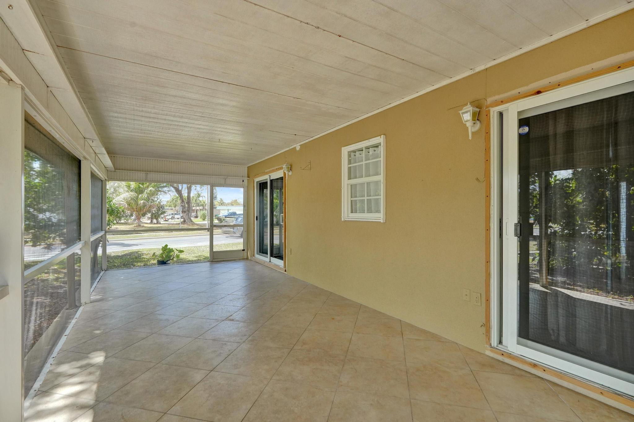 7018 NW 64th Street