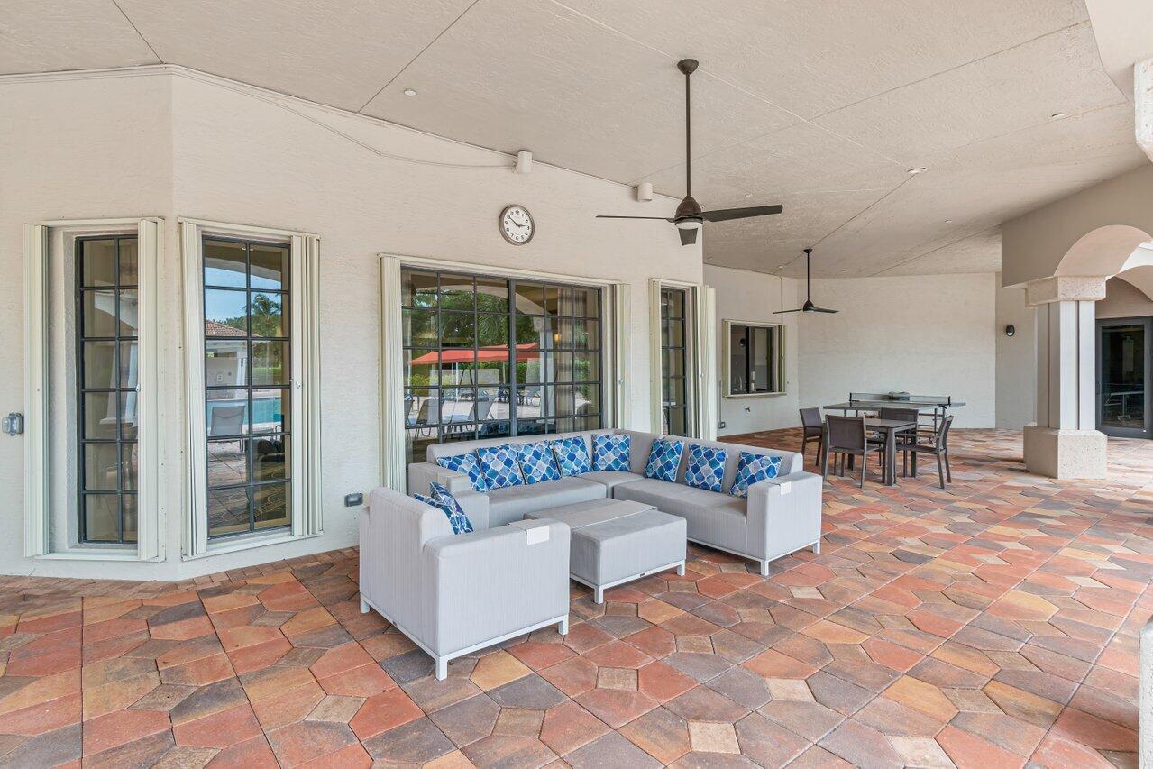 6927 Boscanni Drive