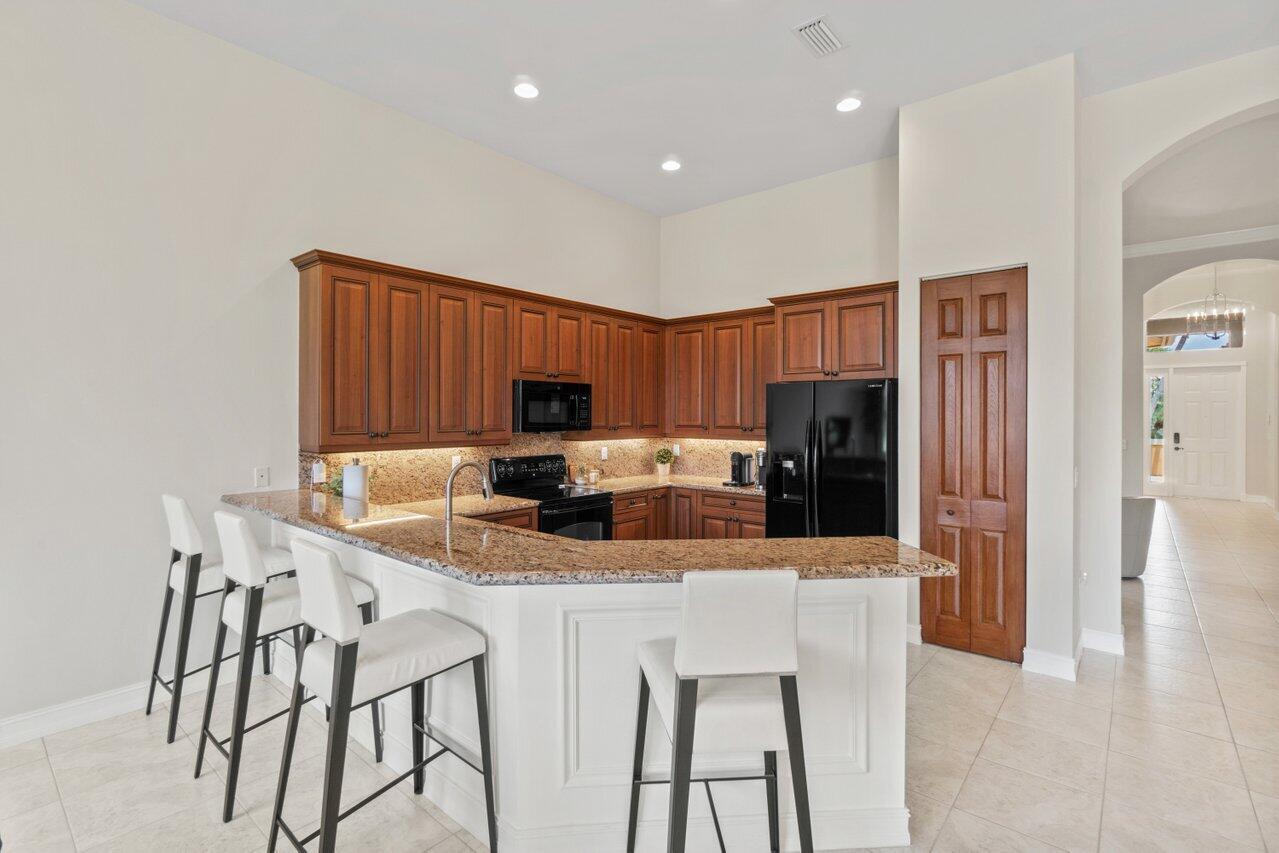 6927 Boscanni Drive