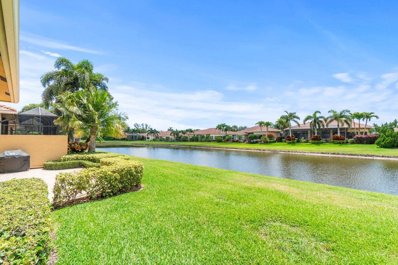 6927 Boscanni Drive