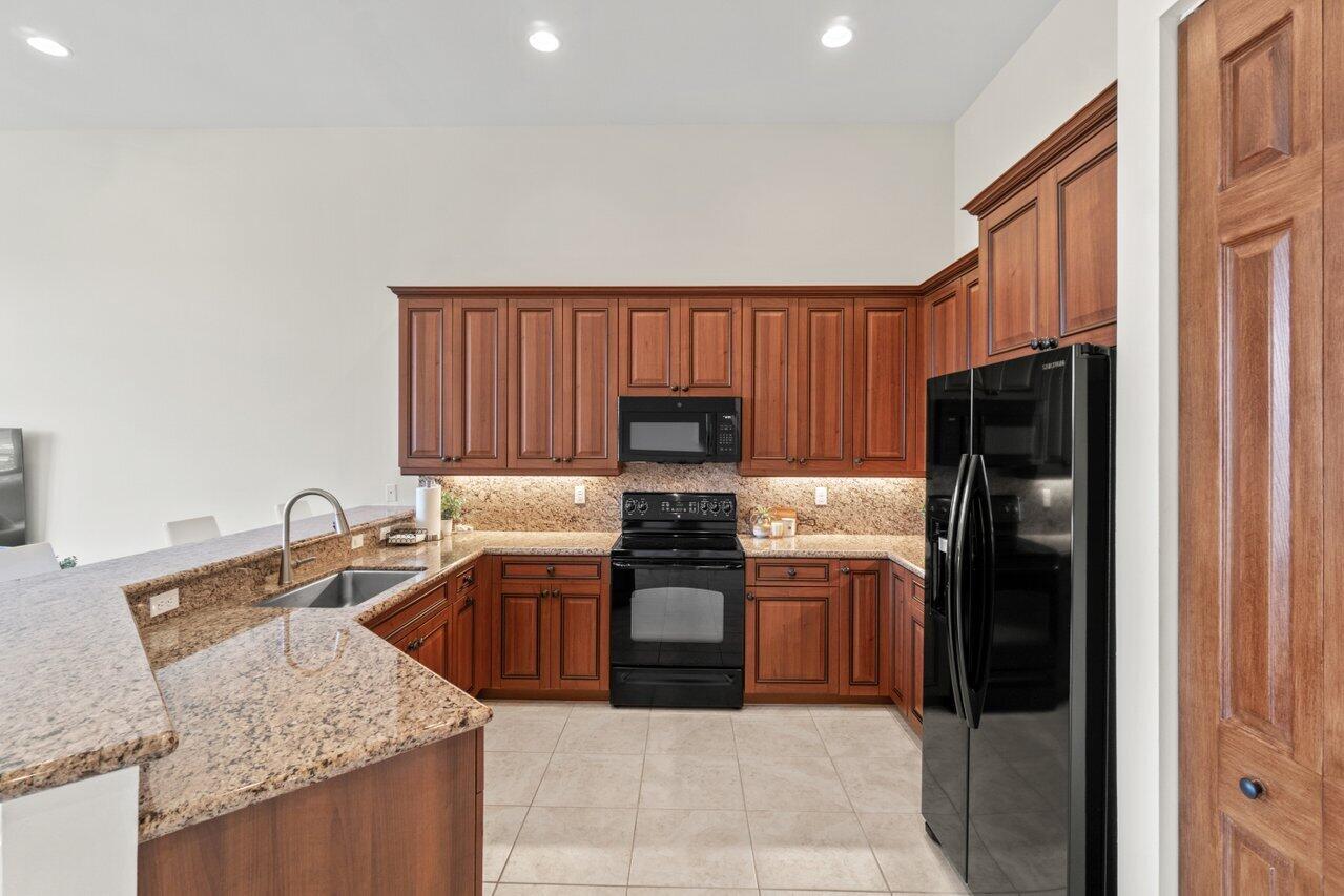 6927 Boscanni Drive