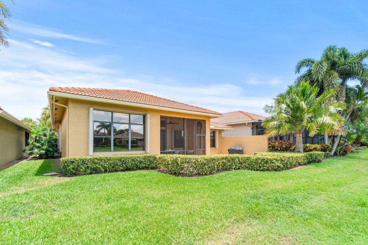 6927 Boscanni Drive