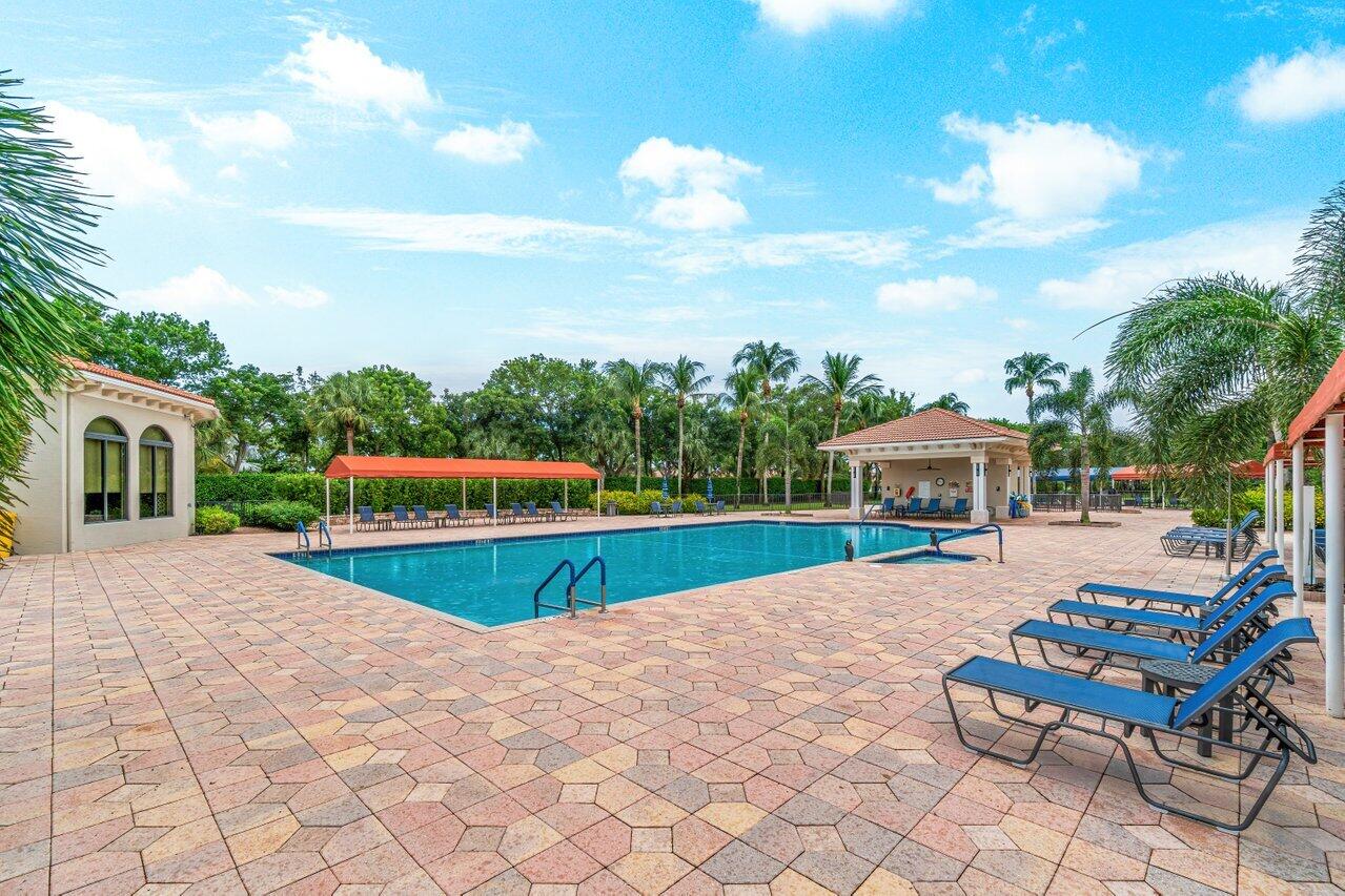 6927 Boscanni Drive