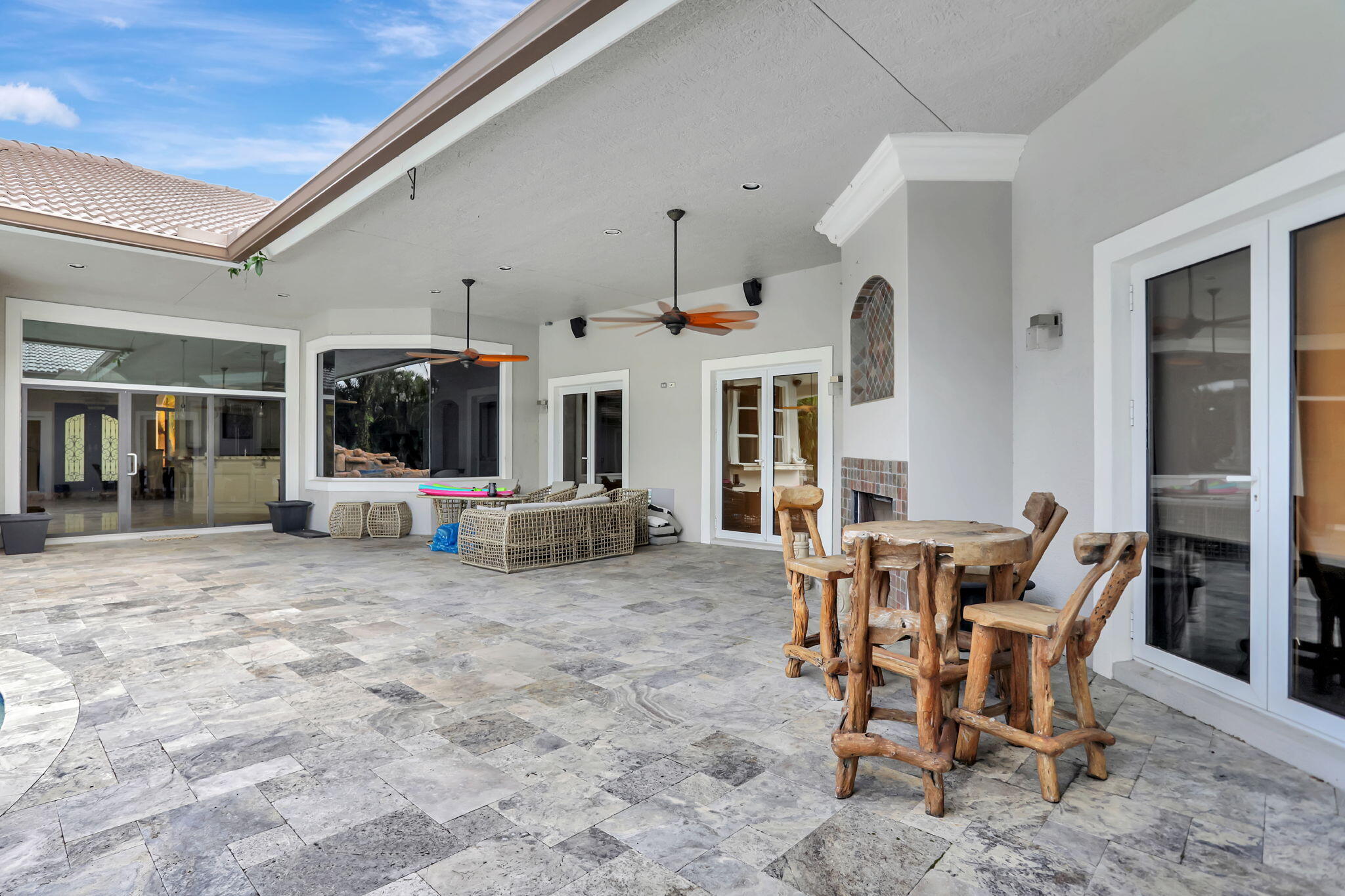 6445 NW 75th Way