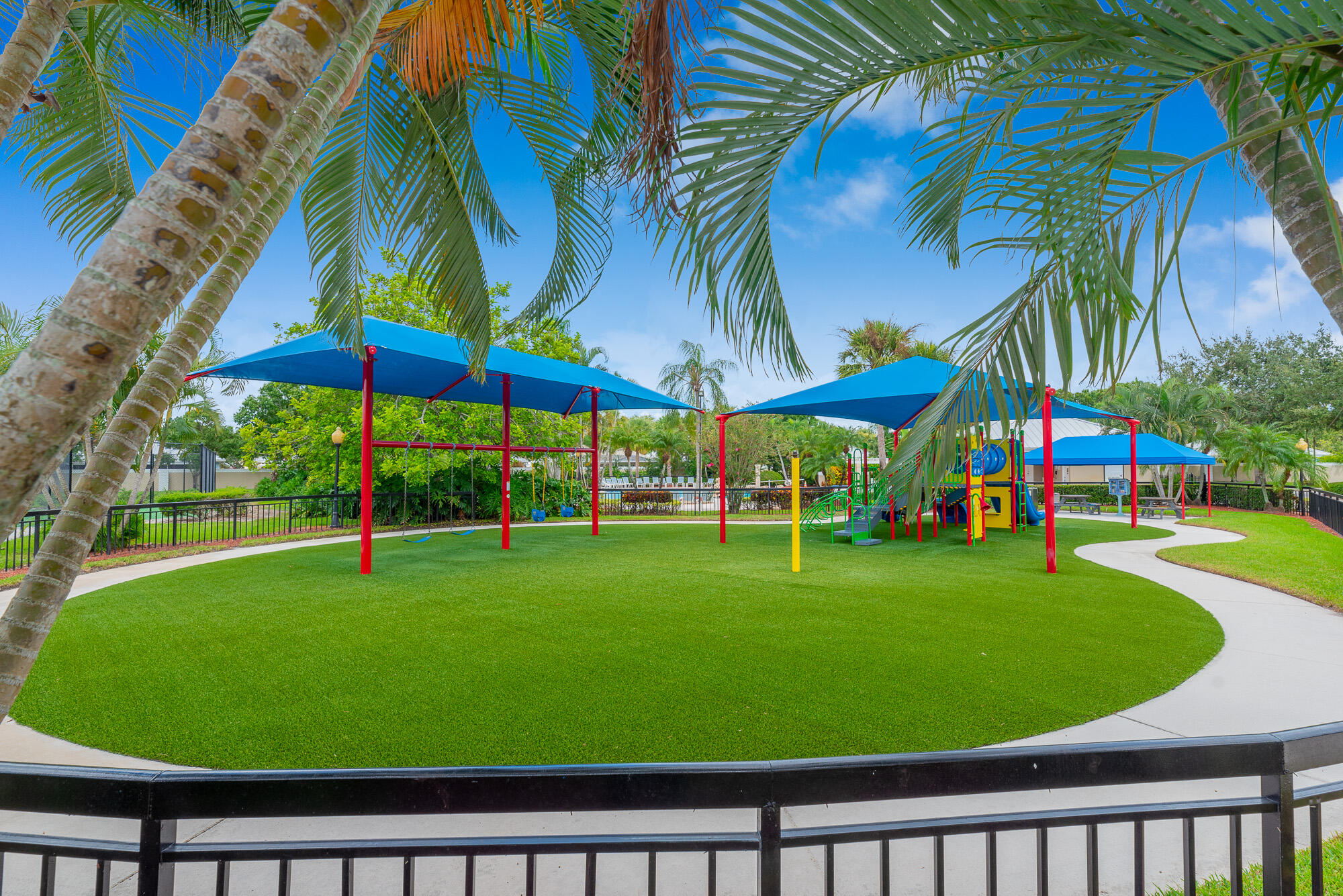 2824 SW Ridgewood Place