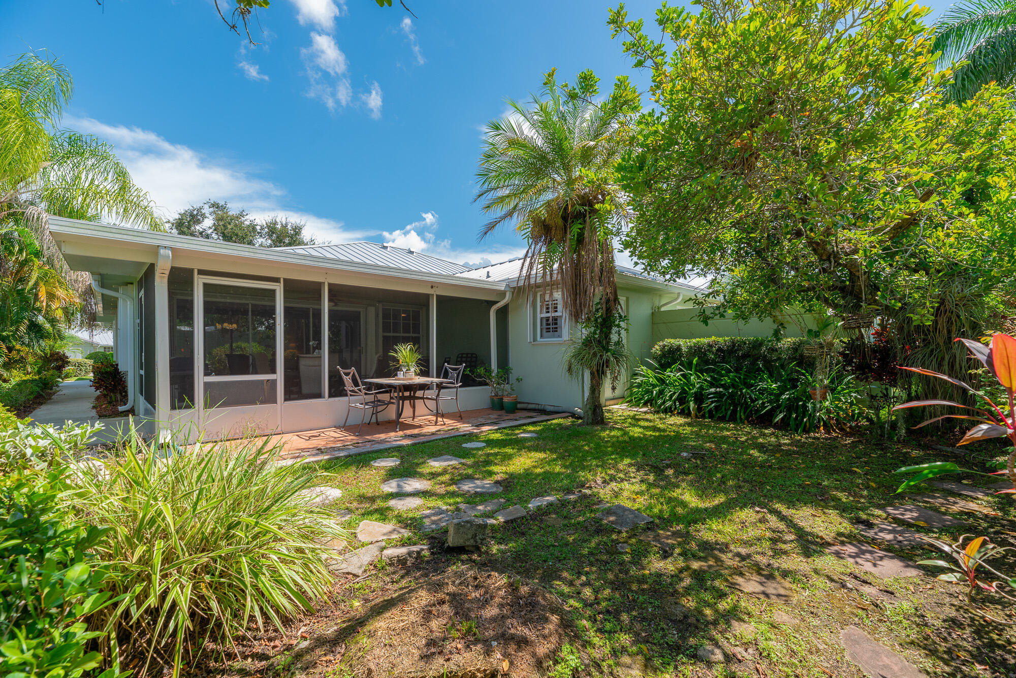 2824 SW Ridgewood Place