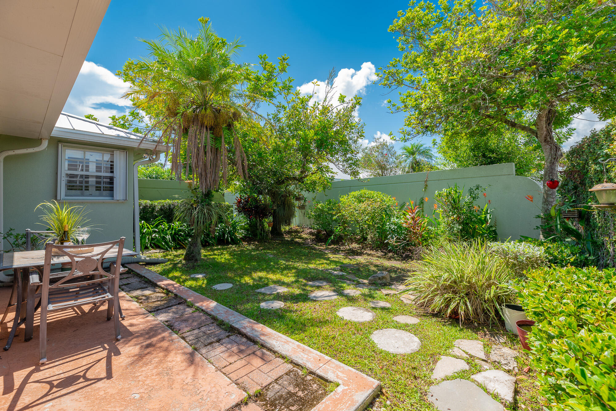 2824 SW Ridgewood Place