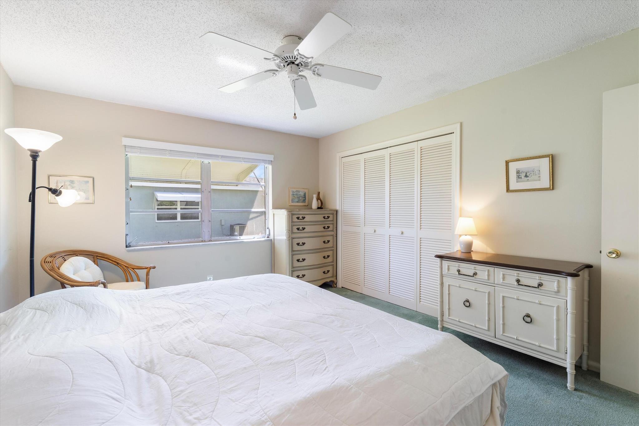 727 High Point Boulevard N D