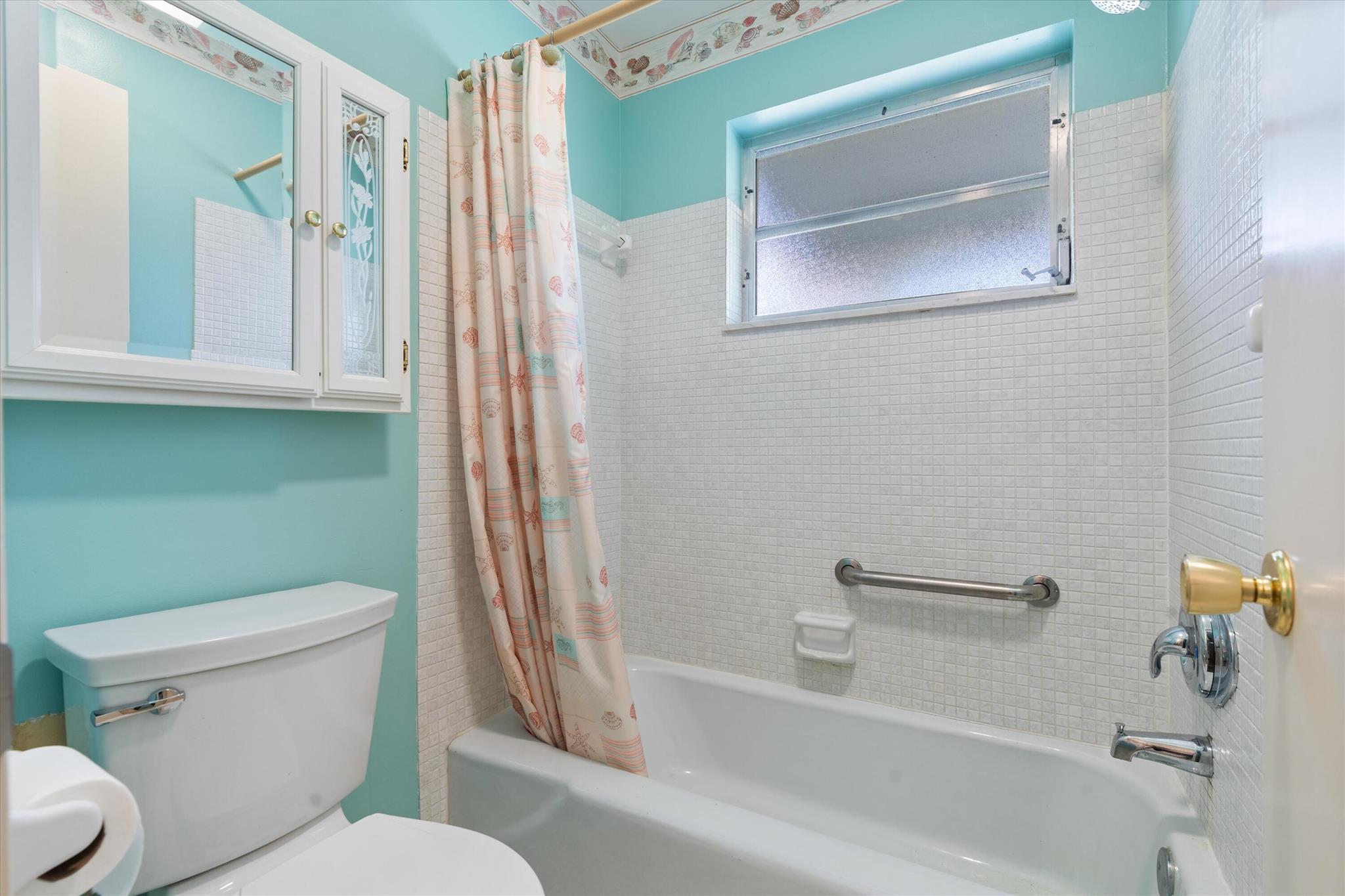 727 High Point Boulevard N D