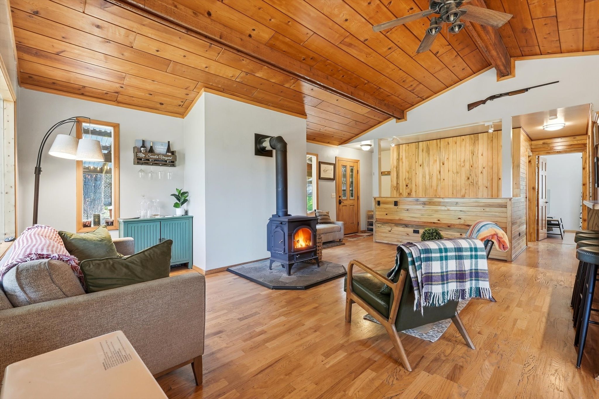 31968 Ridge View Circle