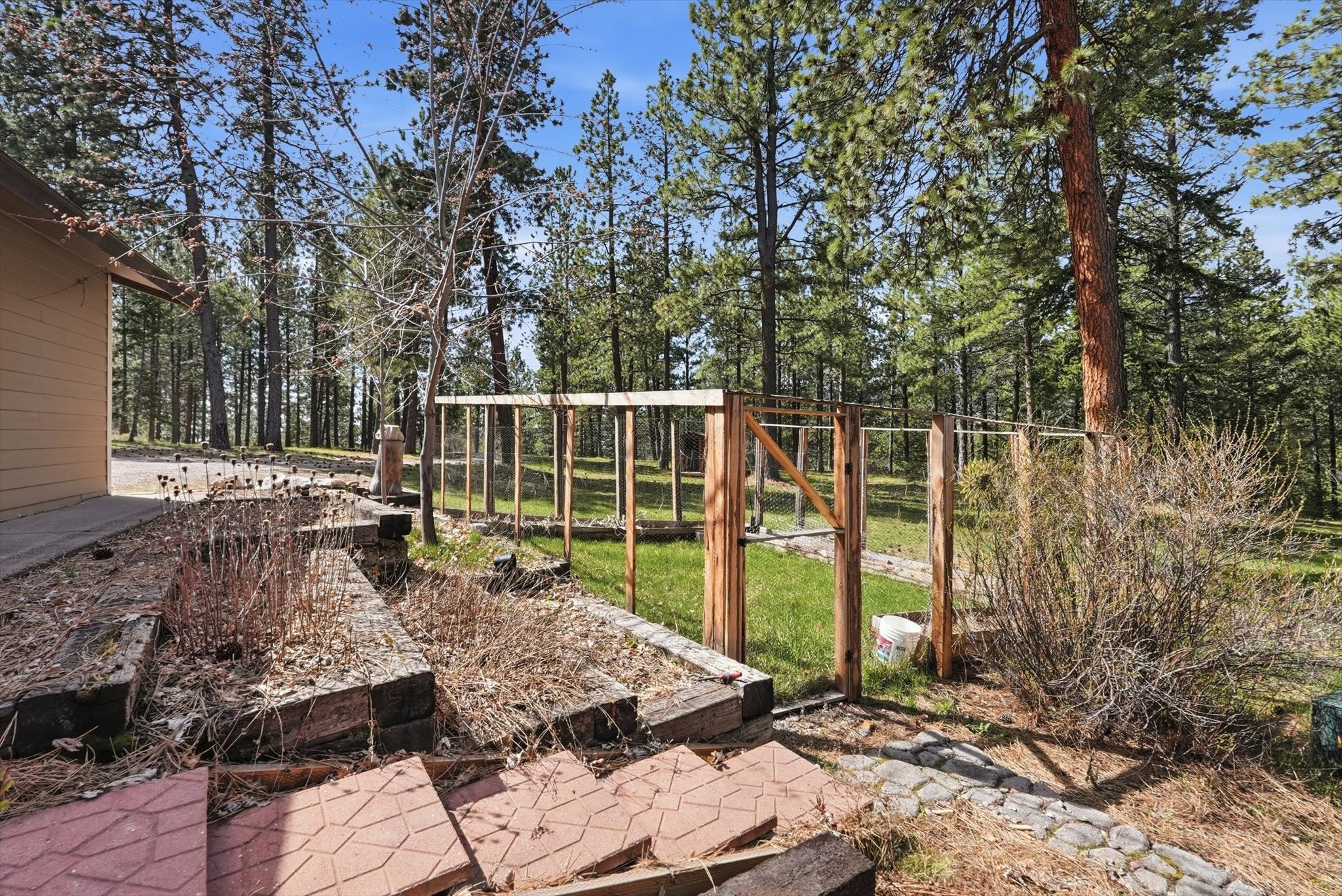 31968 Ridge View Circle