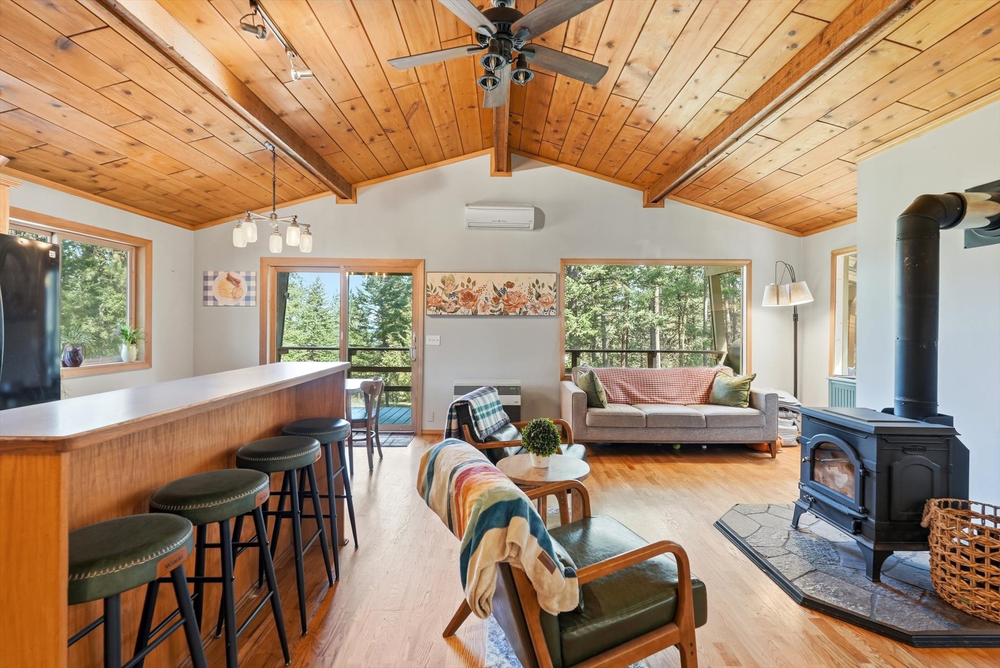 31968 Ridge View Circle