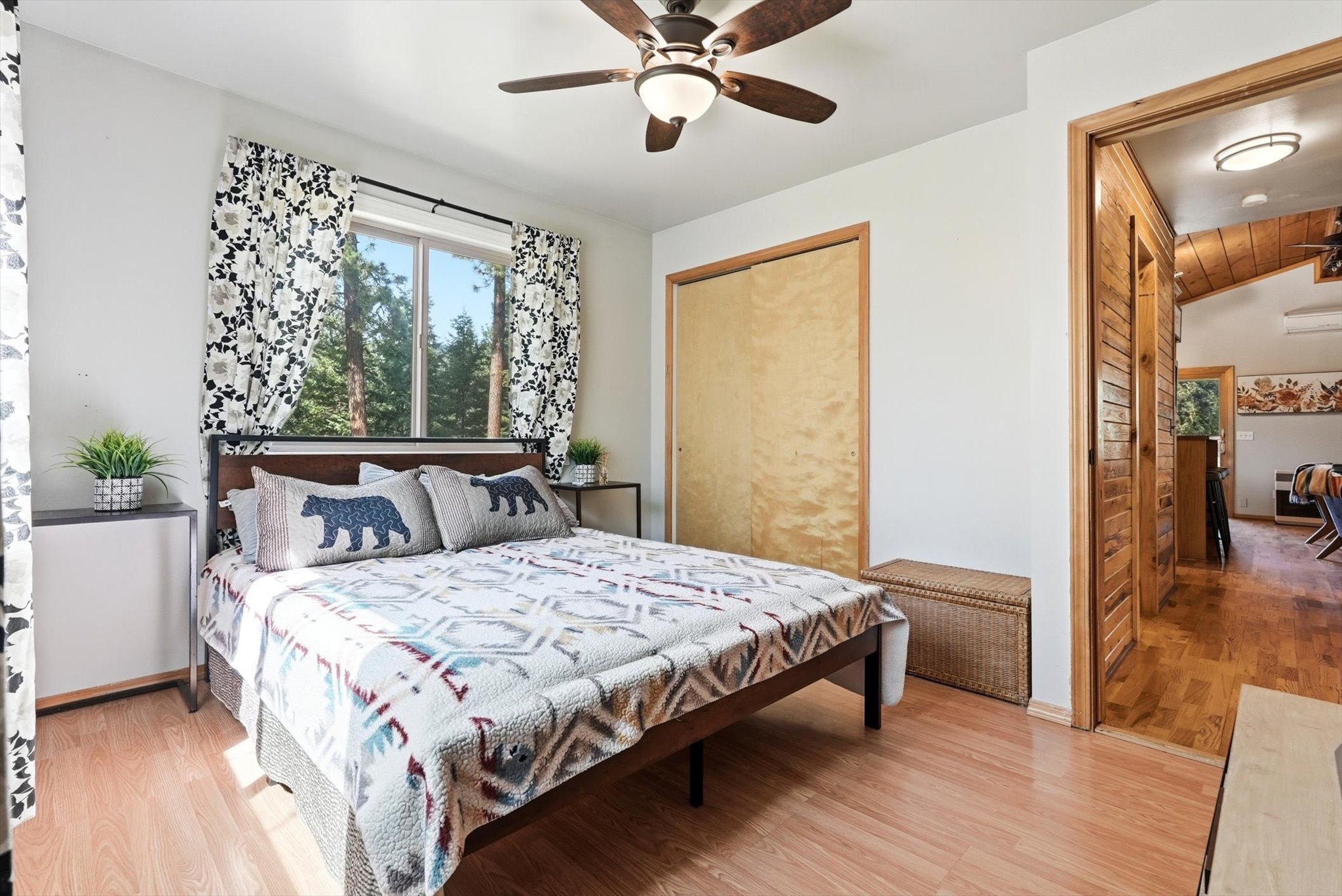 31968 Ridge View Circle