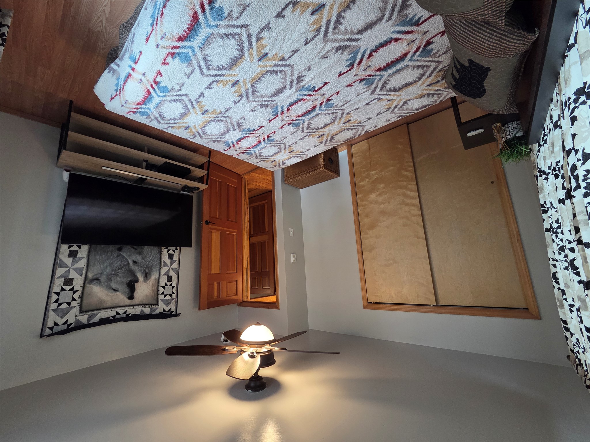 31968 Ridge View Circle