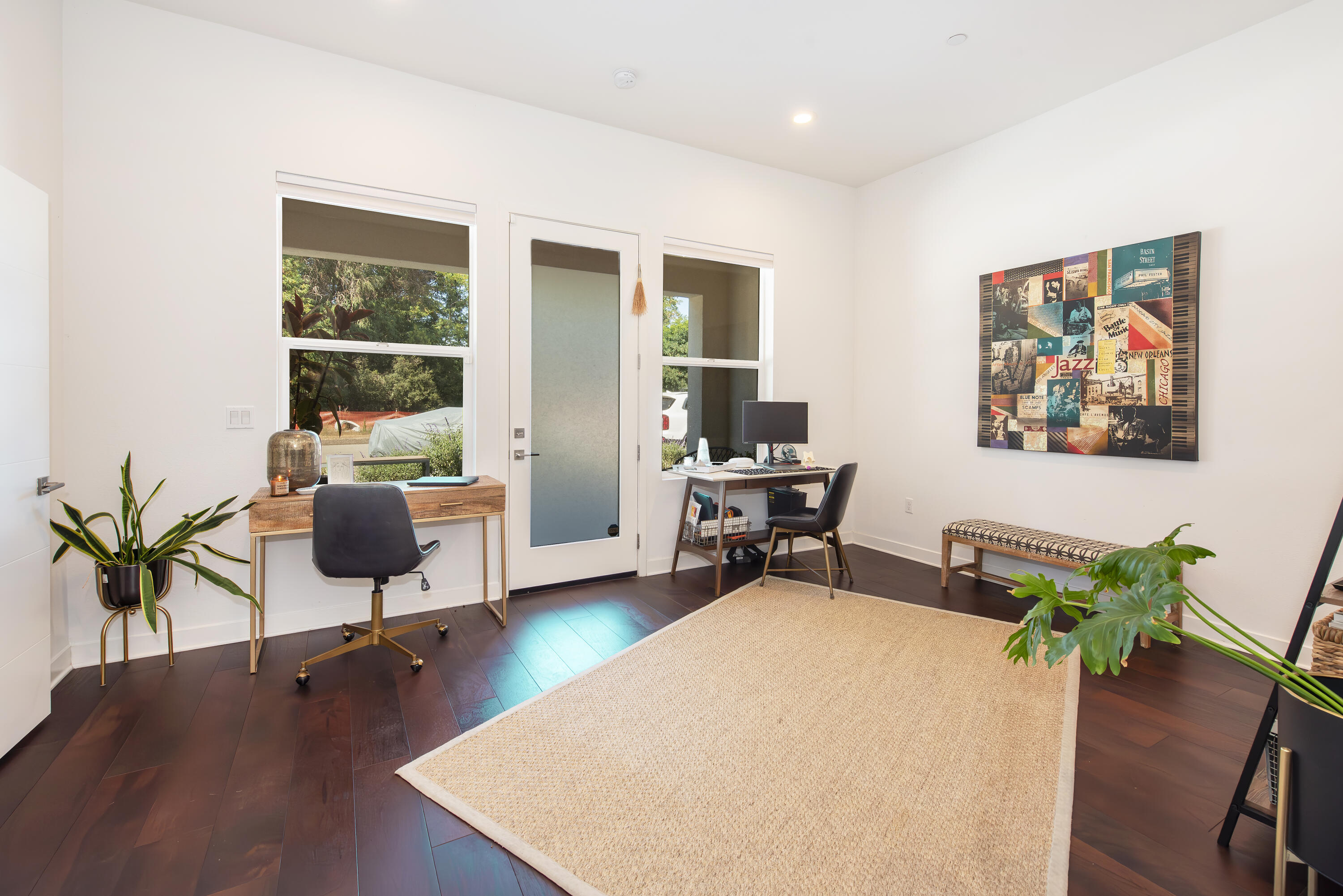 5687 Ekwill Street 105