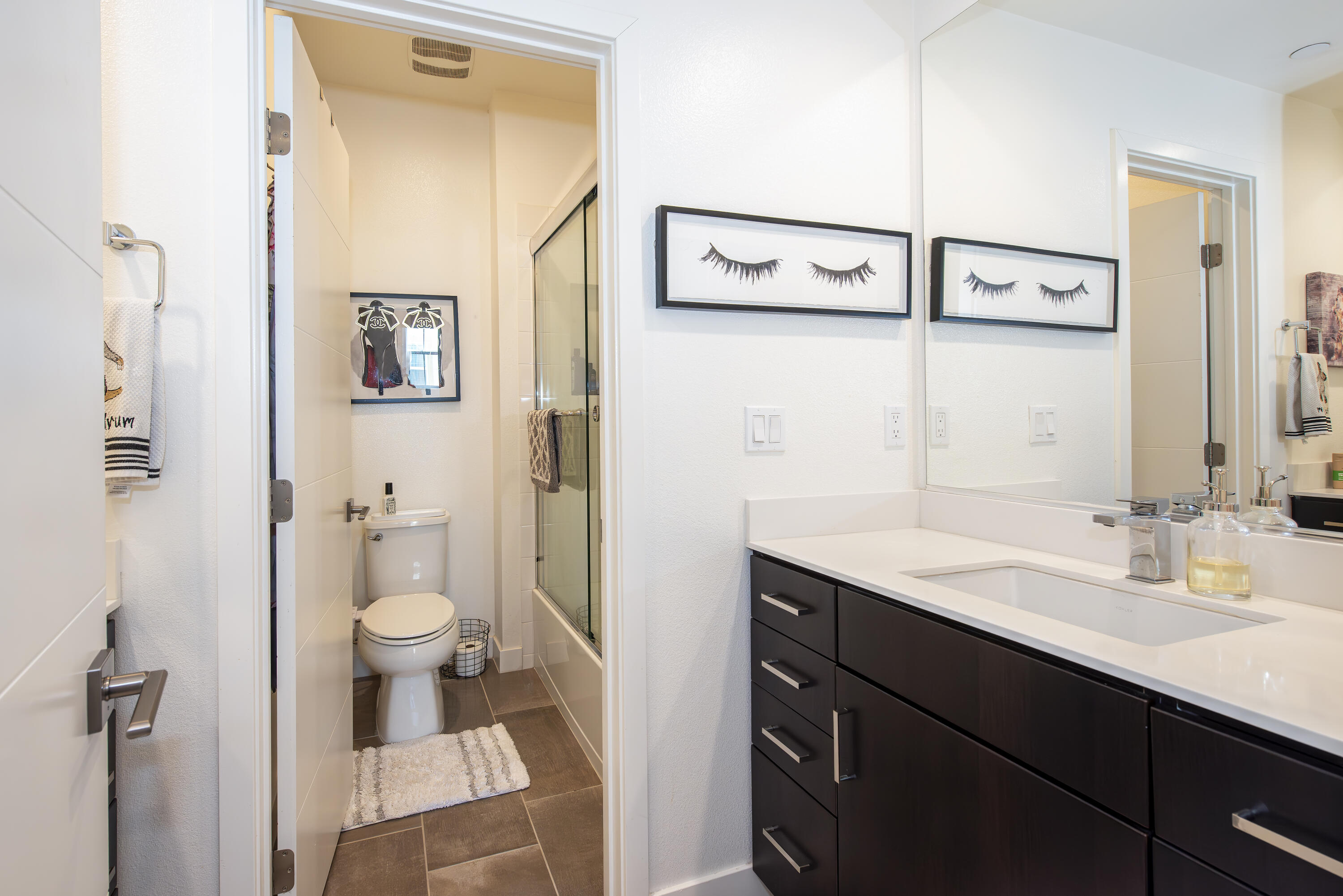 5687 Ekwill Street 105