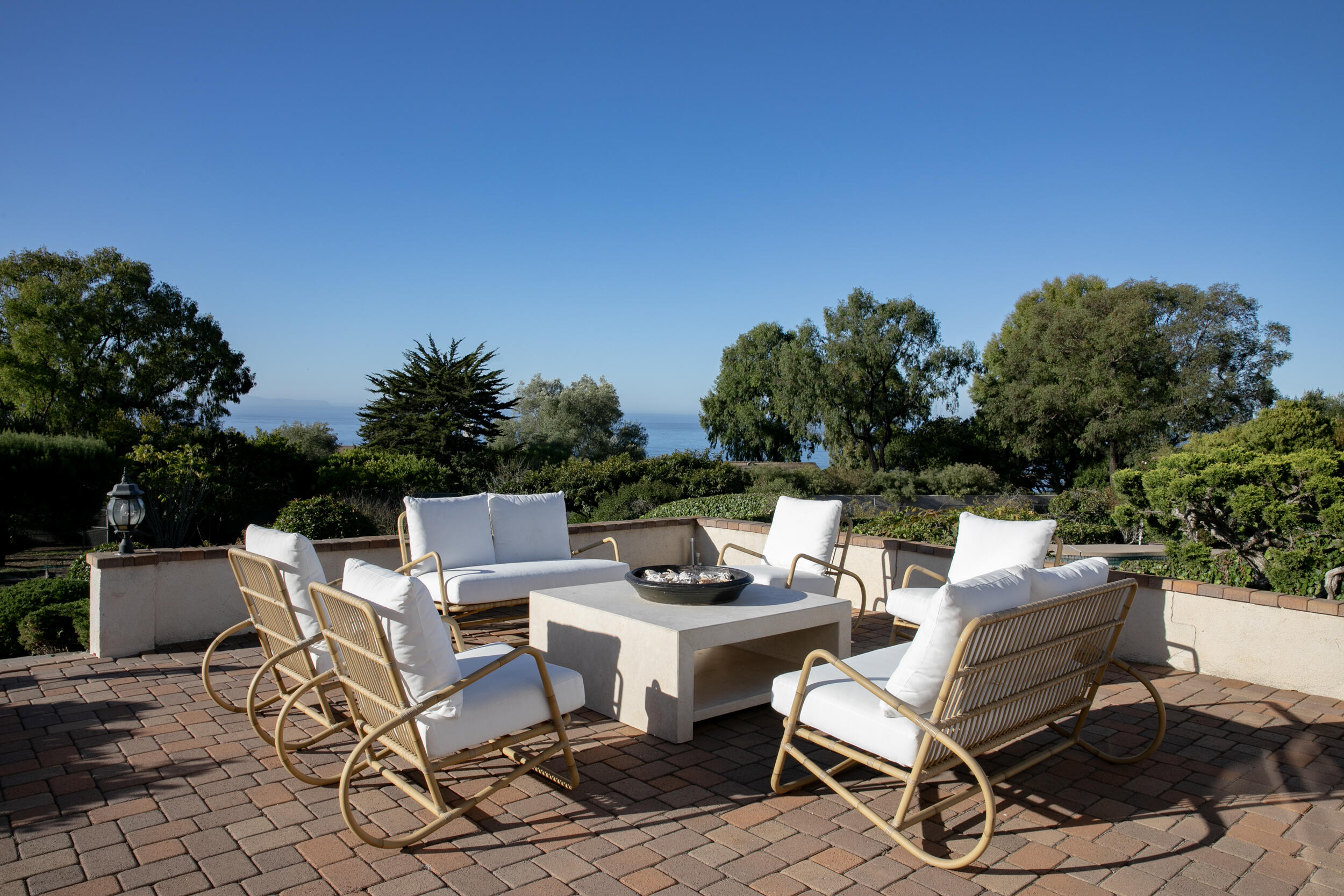 3221 Campanil Drive