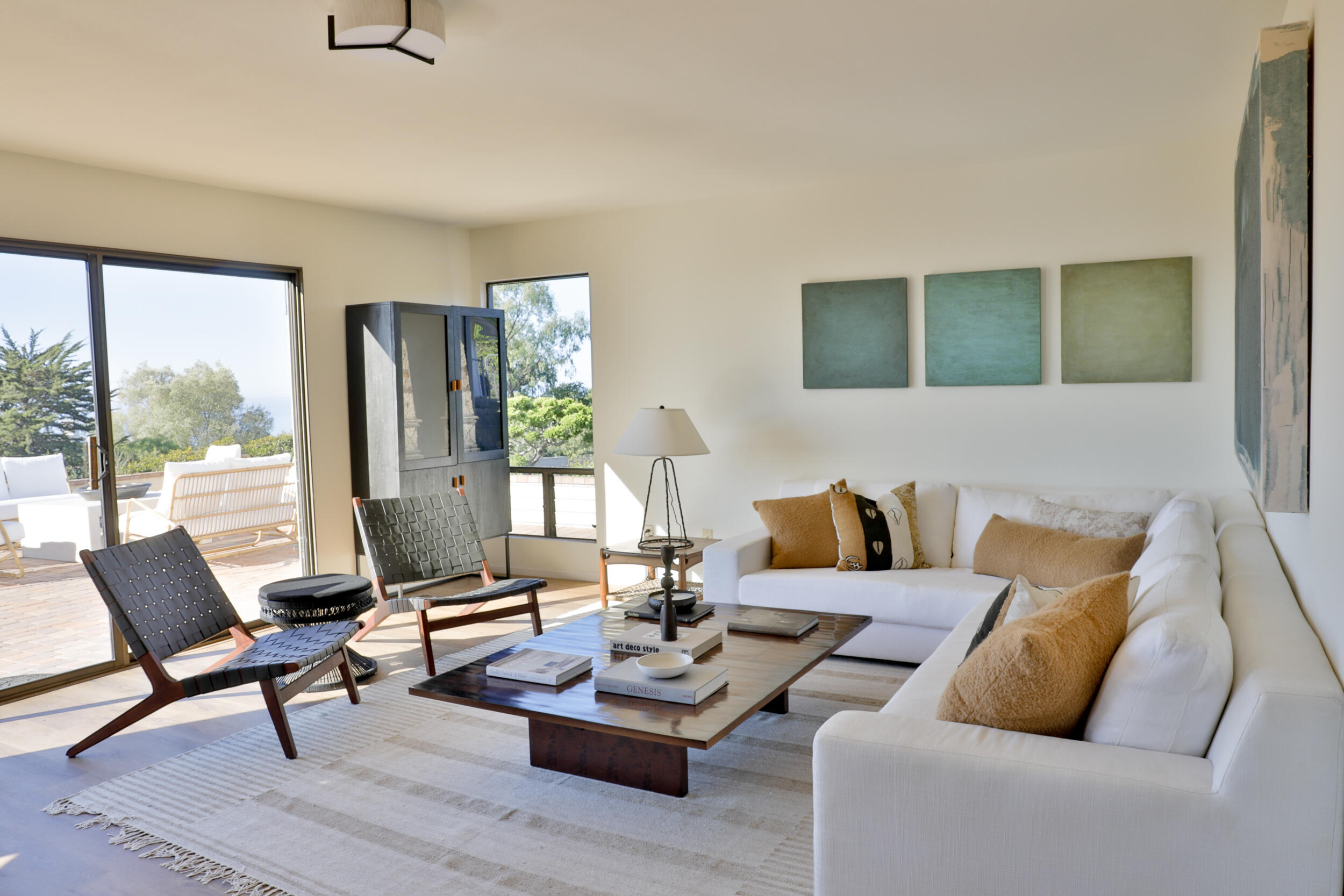 3221 Campanil Drive